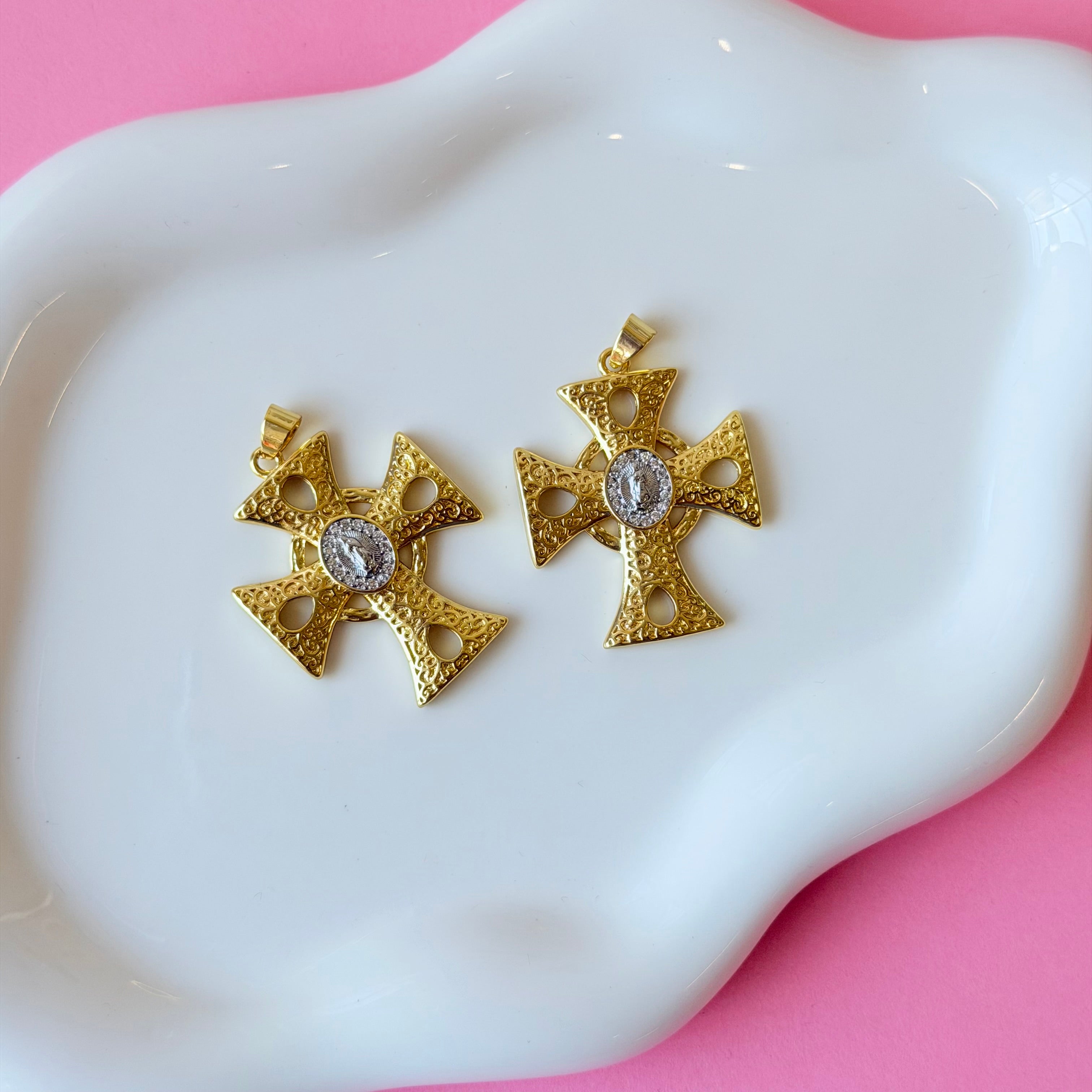 Two Tone Cross