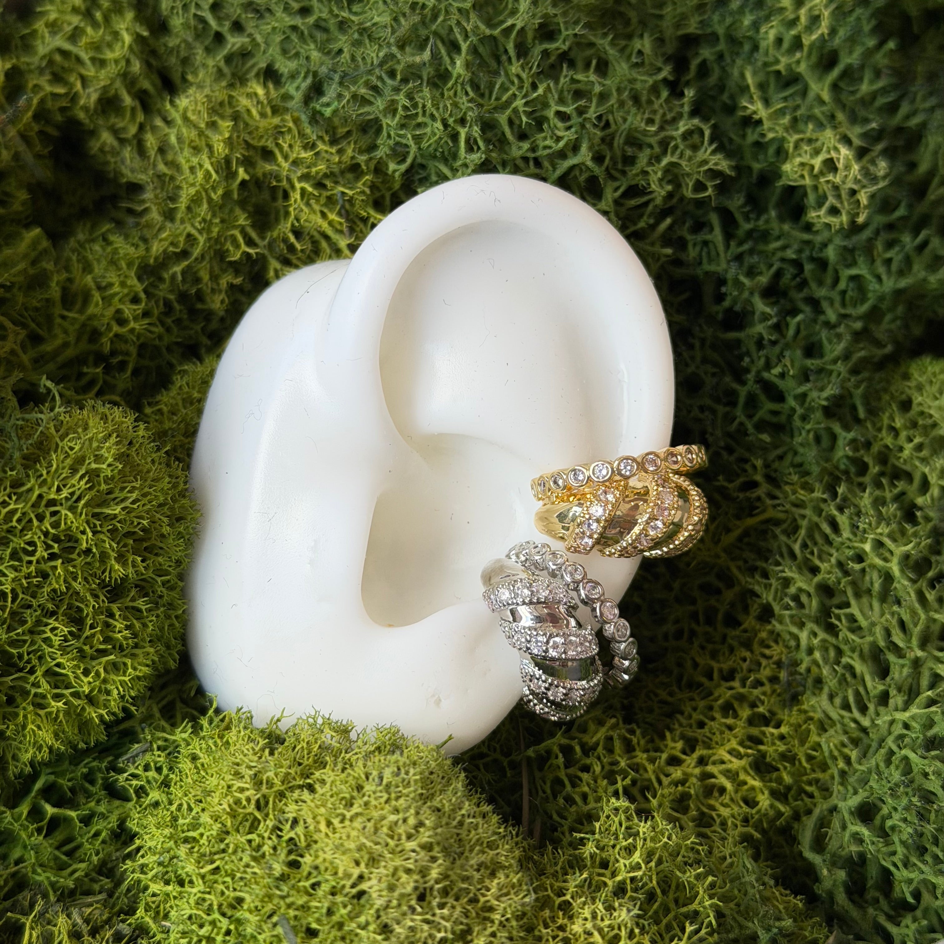 Double Luxe Earcuff