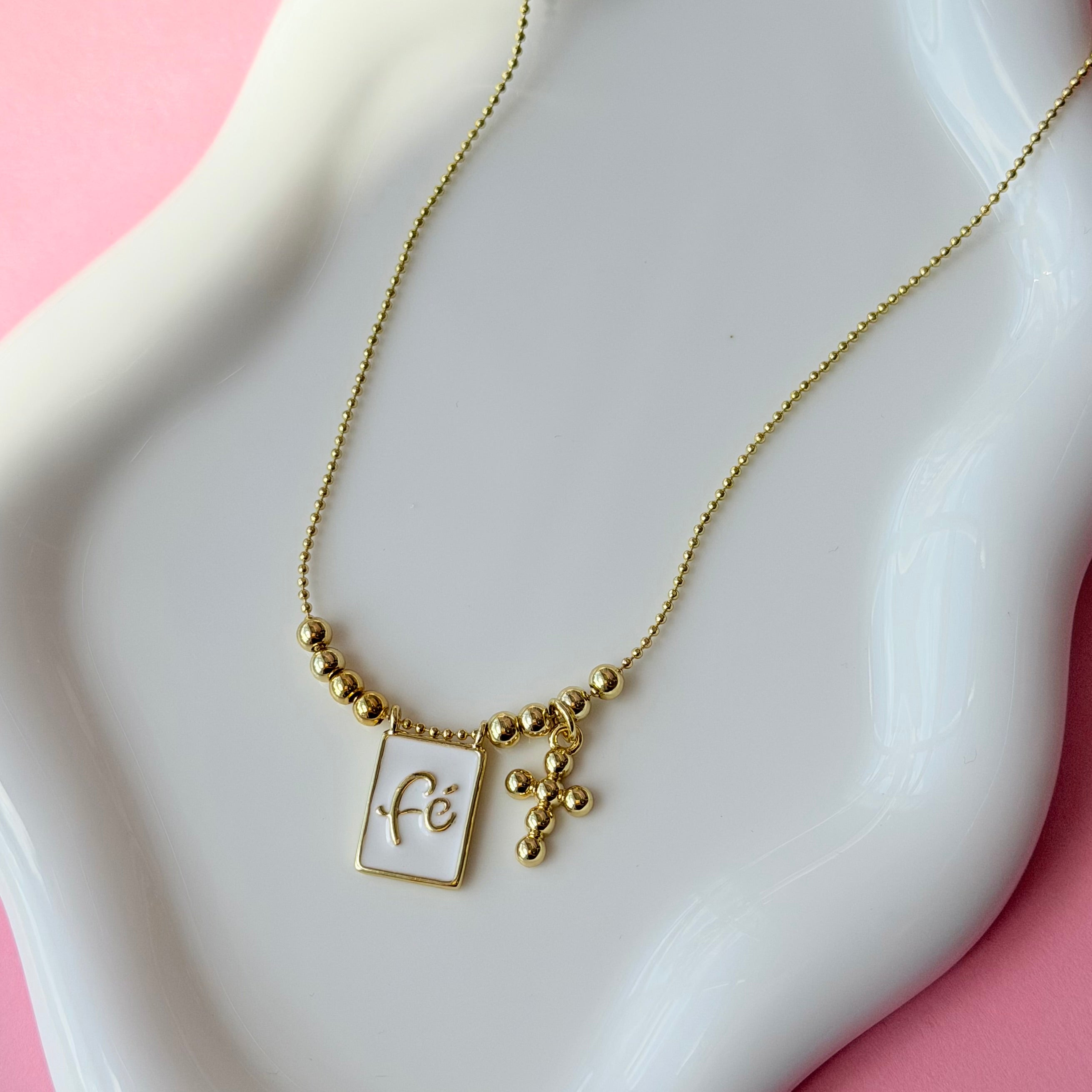 Fe Square Necklace