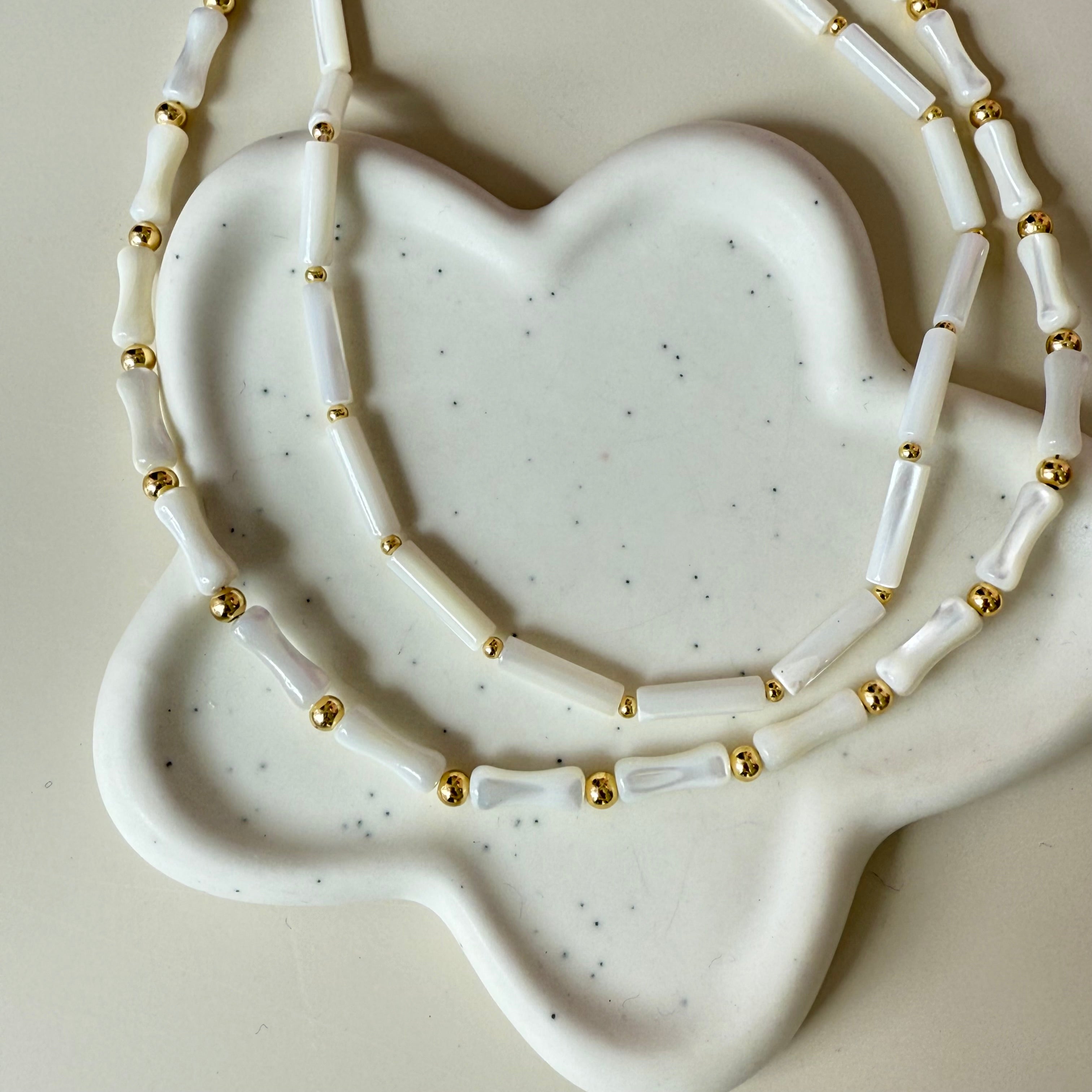 Bone Nacar Necklace
