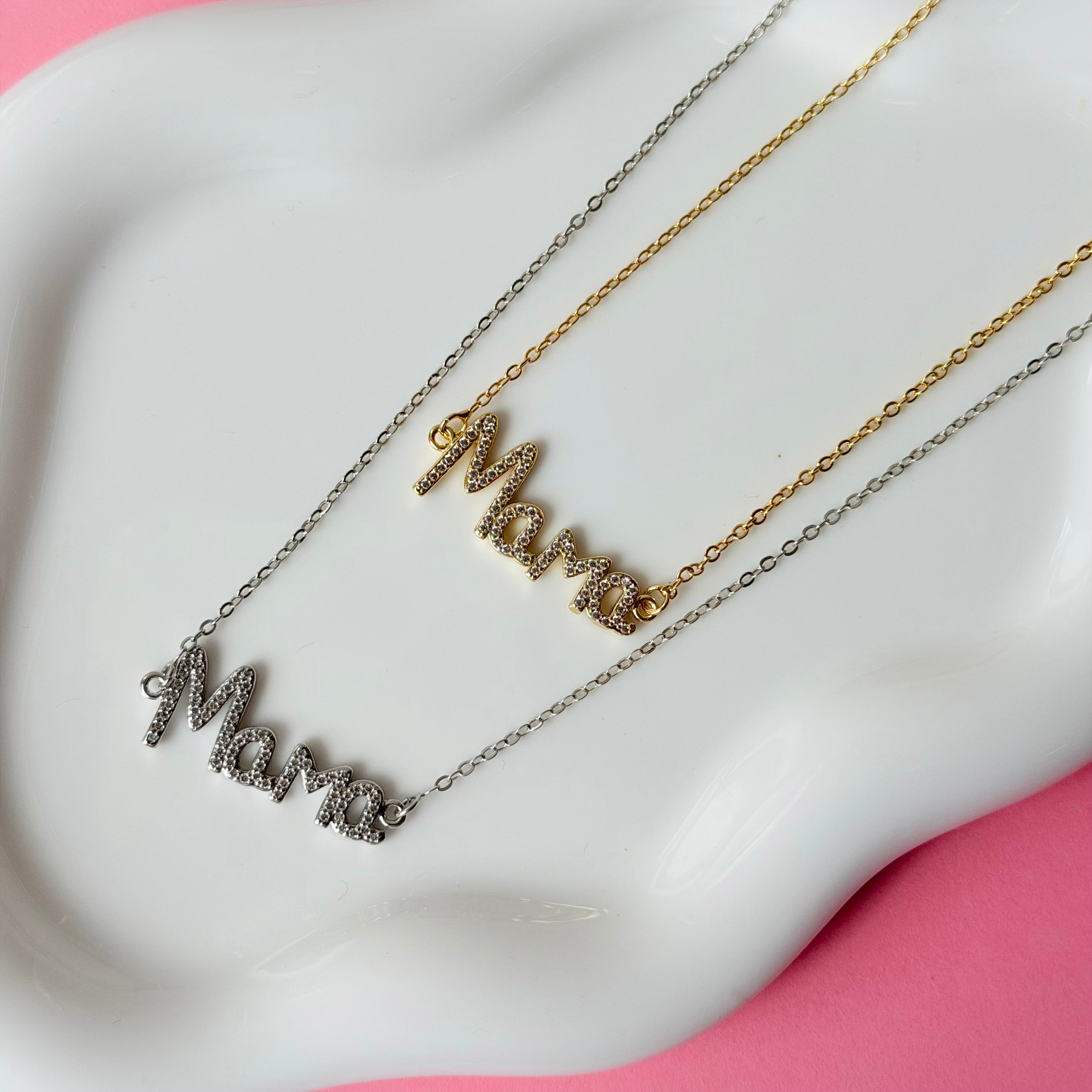 Mama Zirconium Necklace