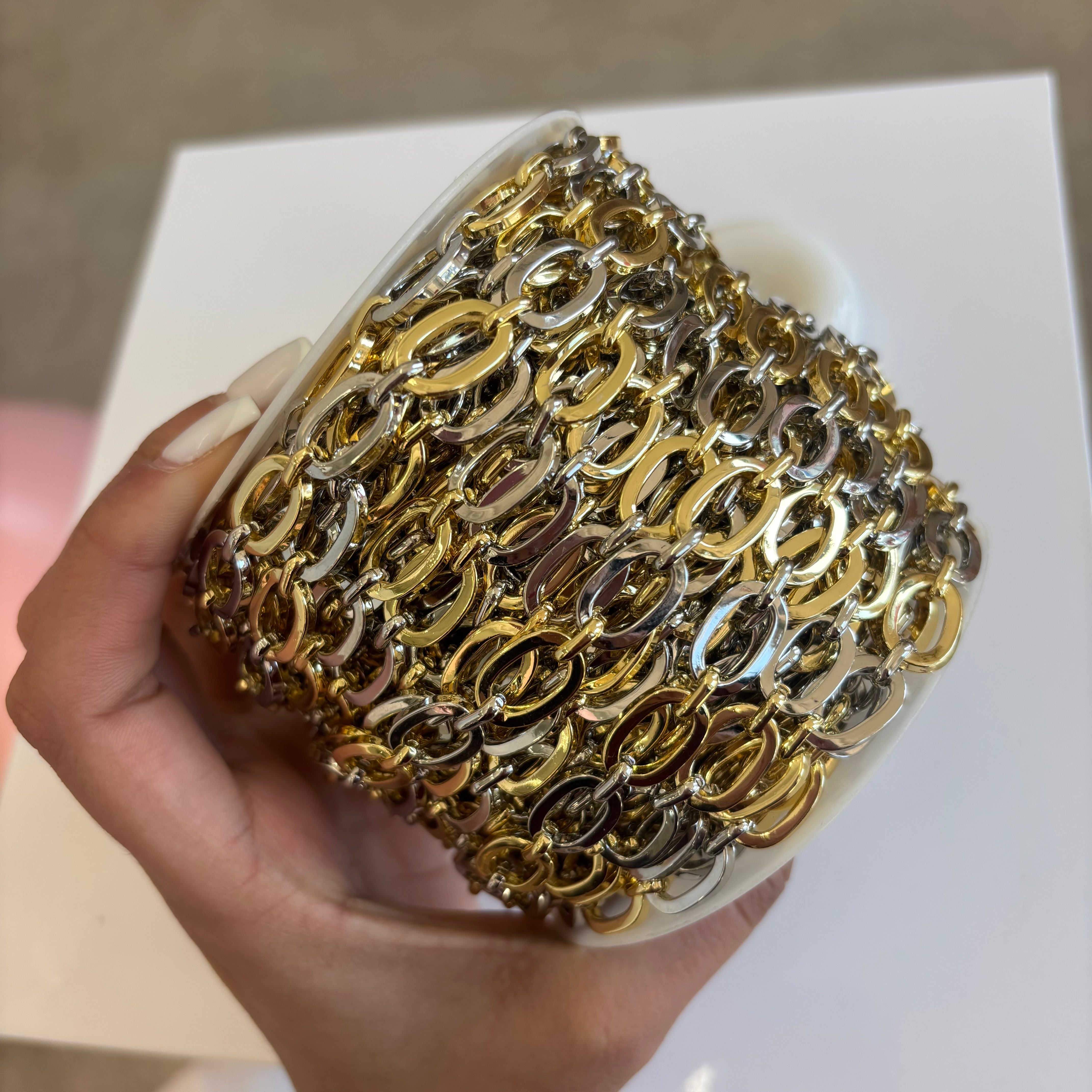Two Tone Oval Chain By Meter