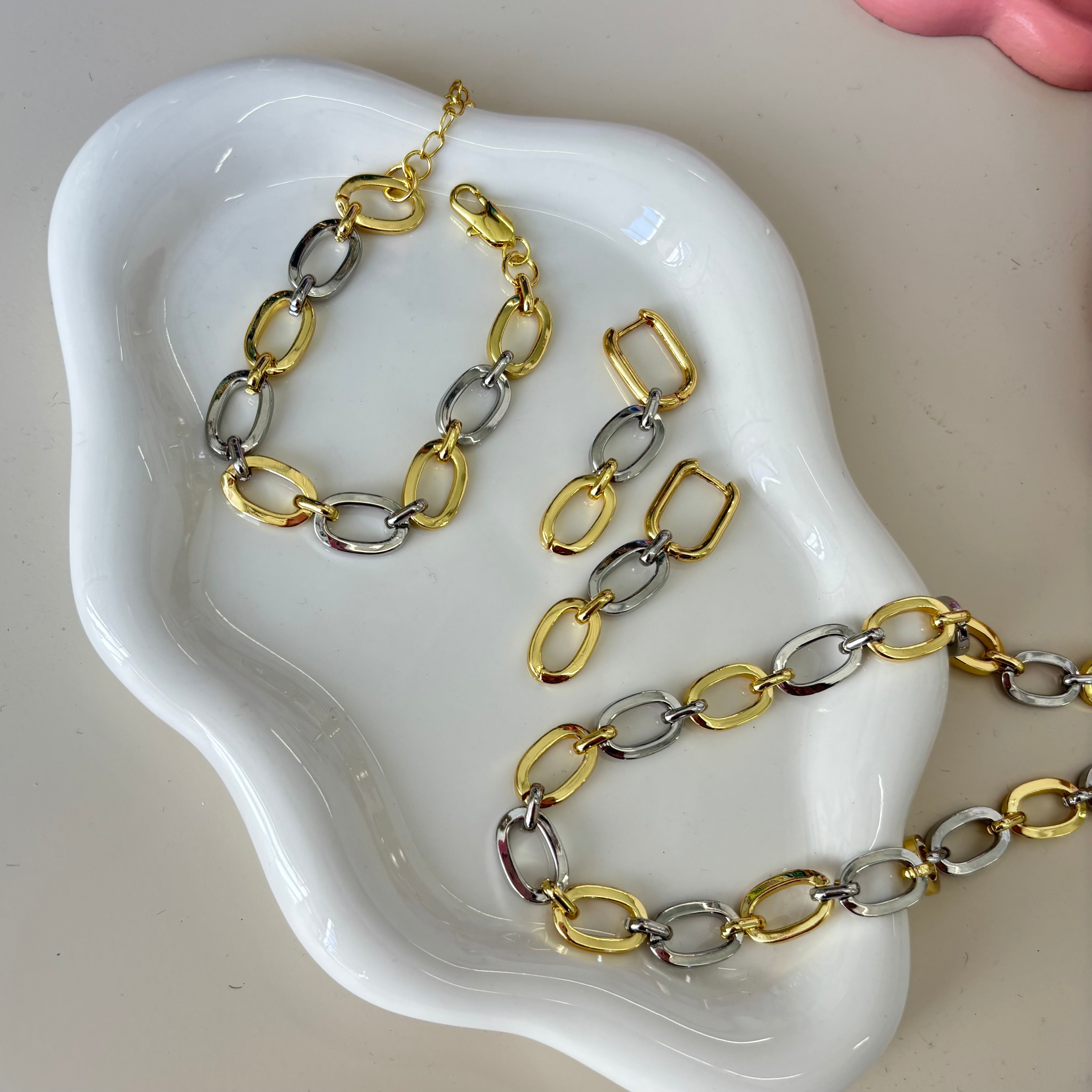 Two Tone Oval Chain Set