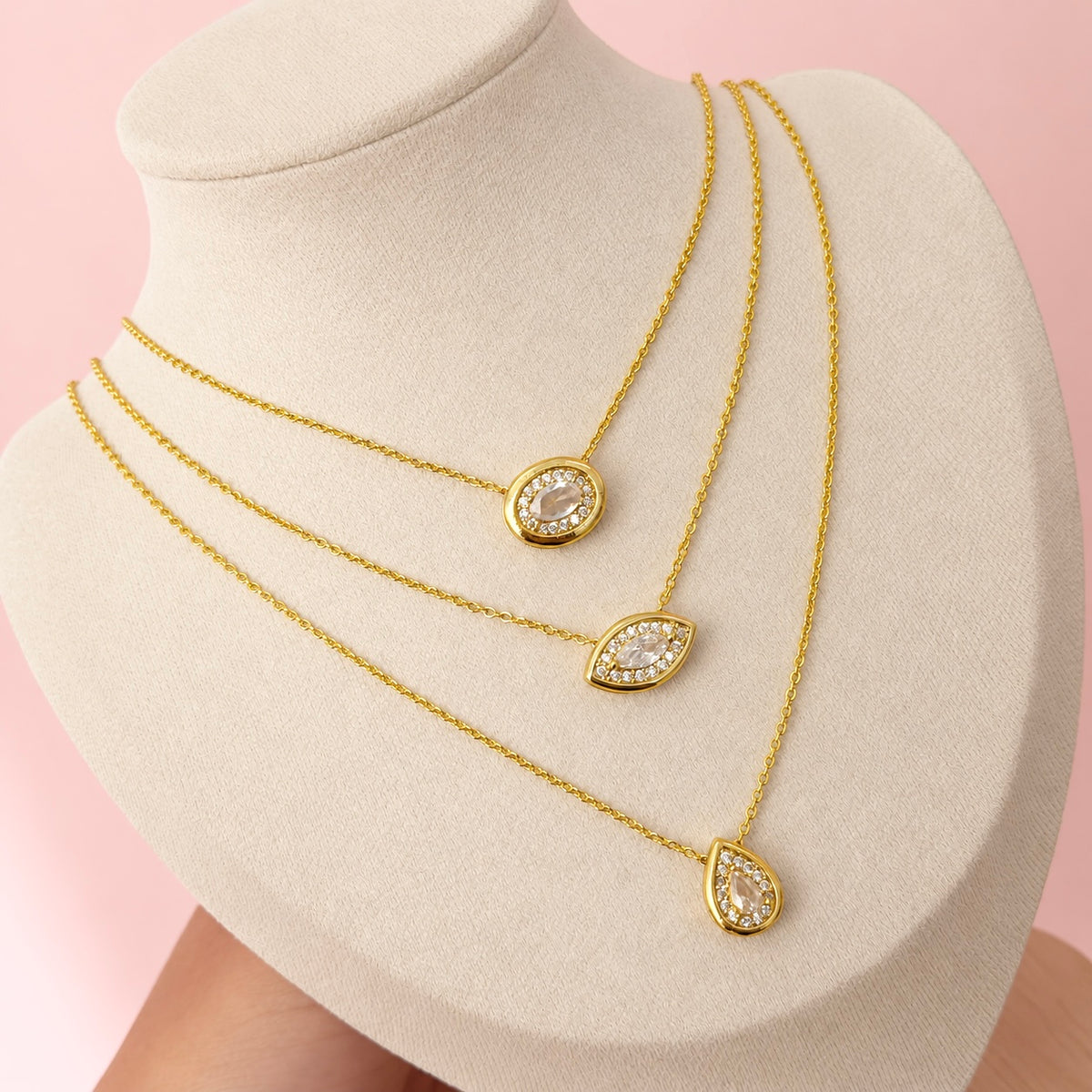 Luxe Crystal Pendant Necklace