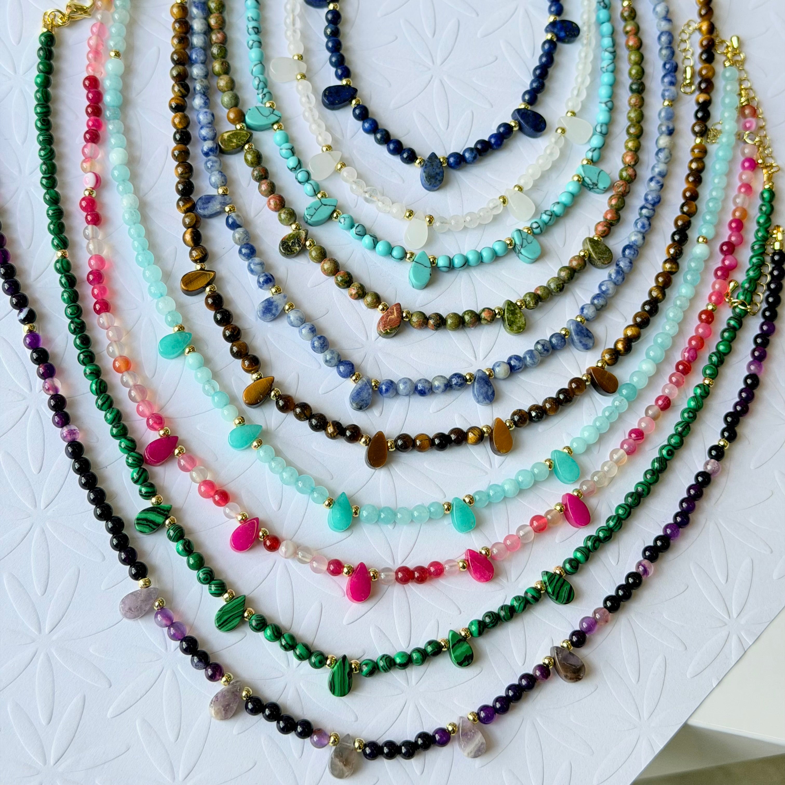 Isla Drop Natural Necklace