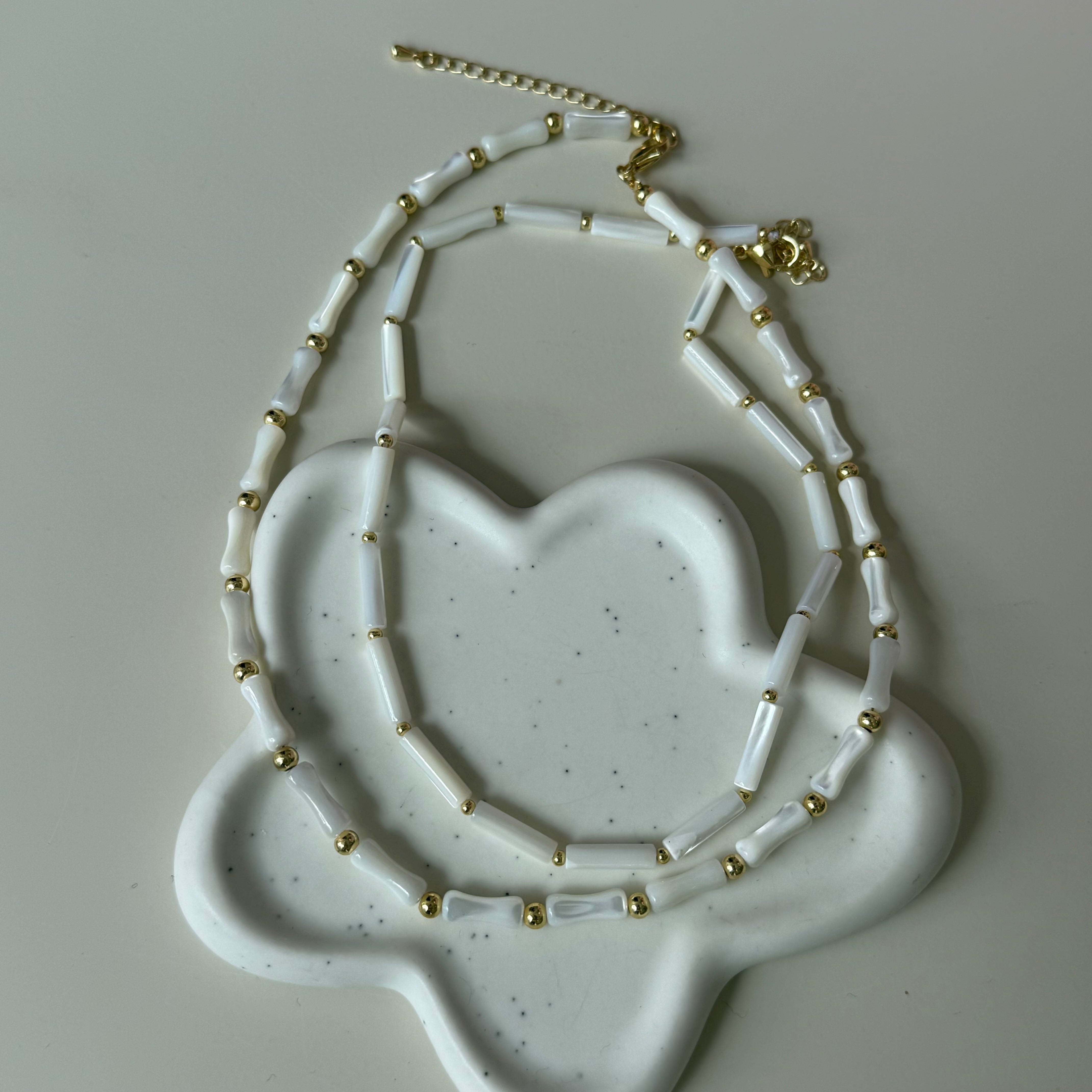 Bone Nacar Necklace