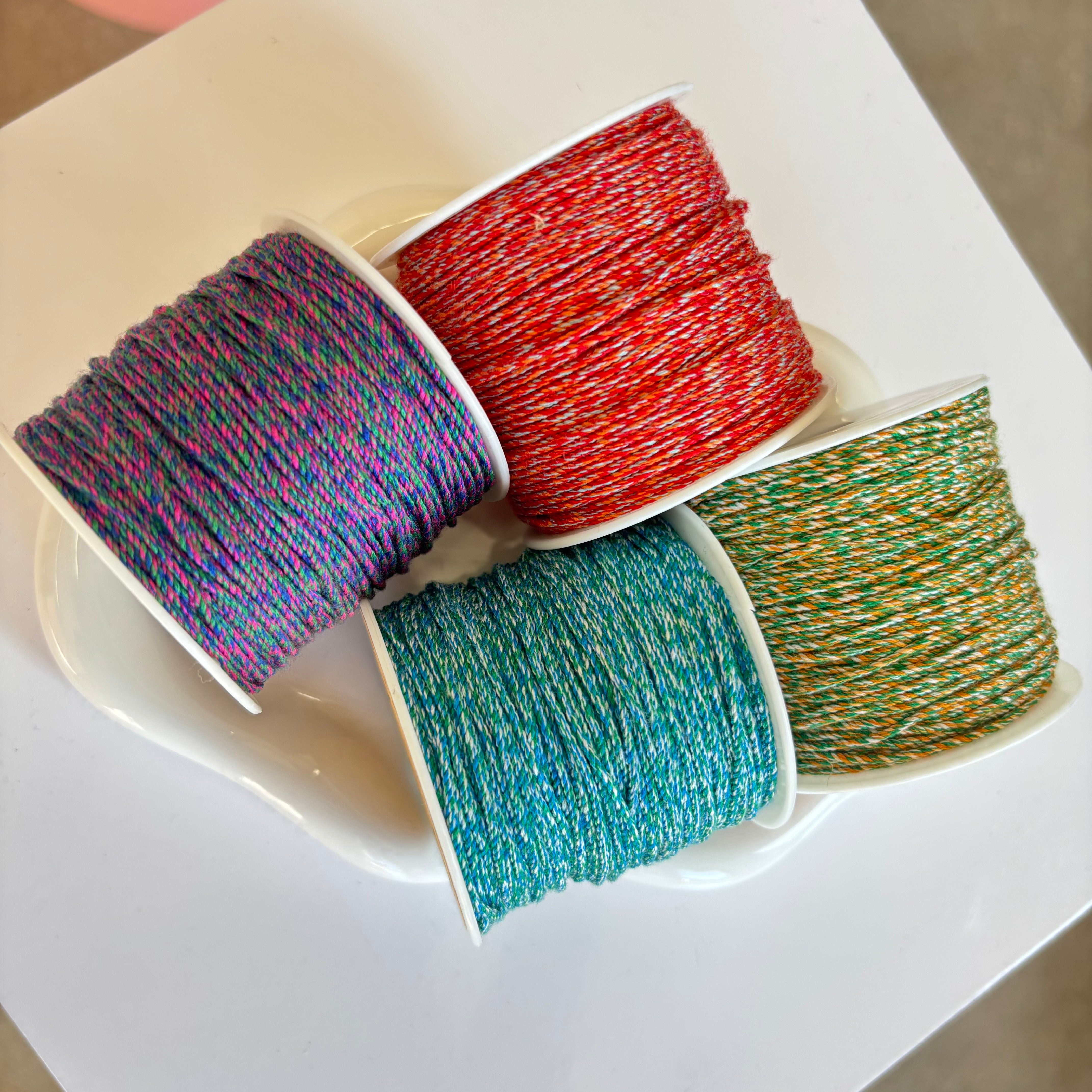Multicolor Thread Raw Materials