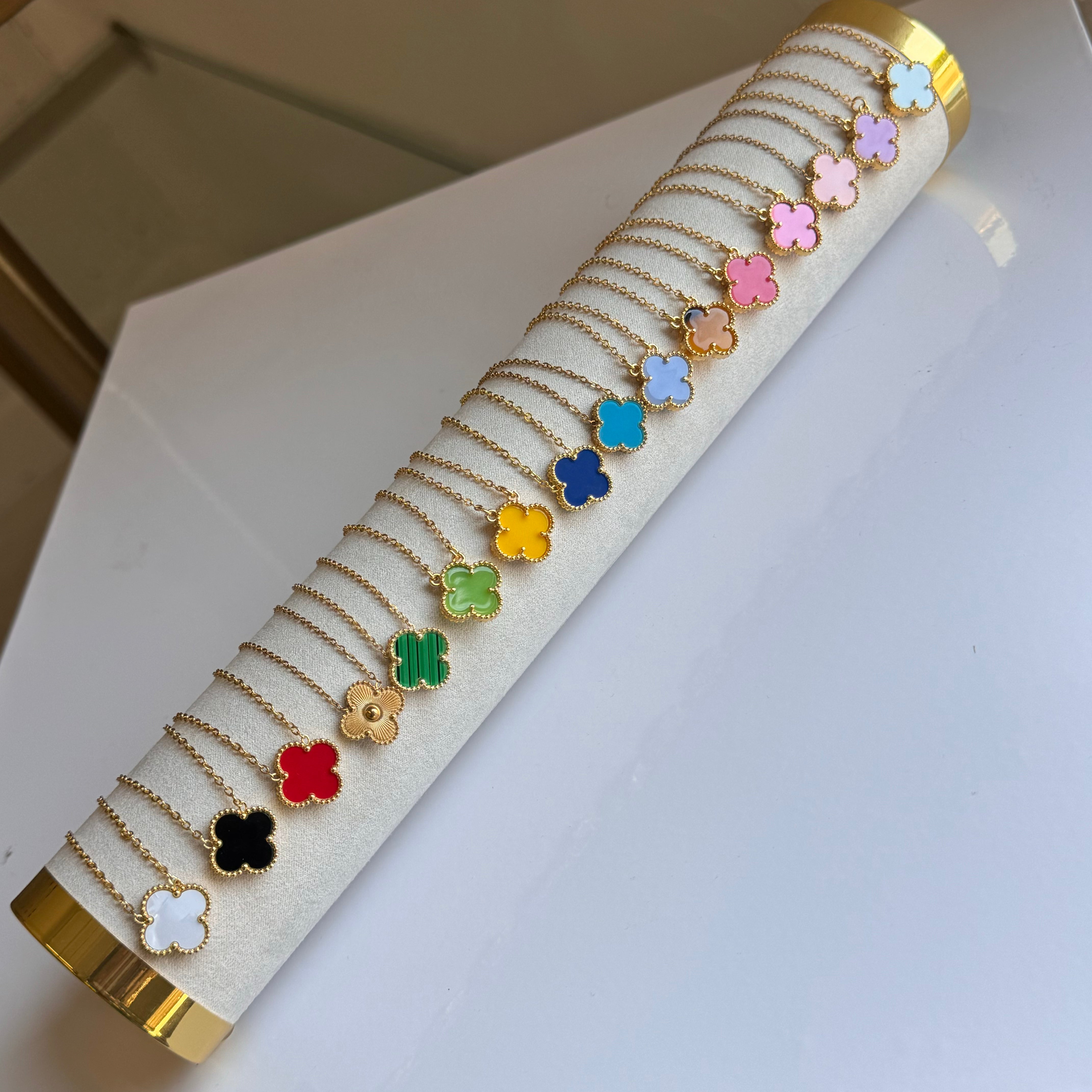 Single Clover Necklace