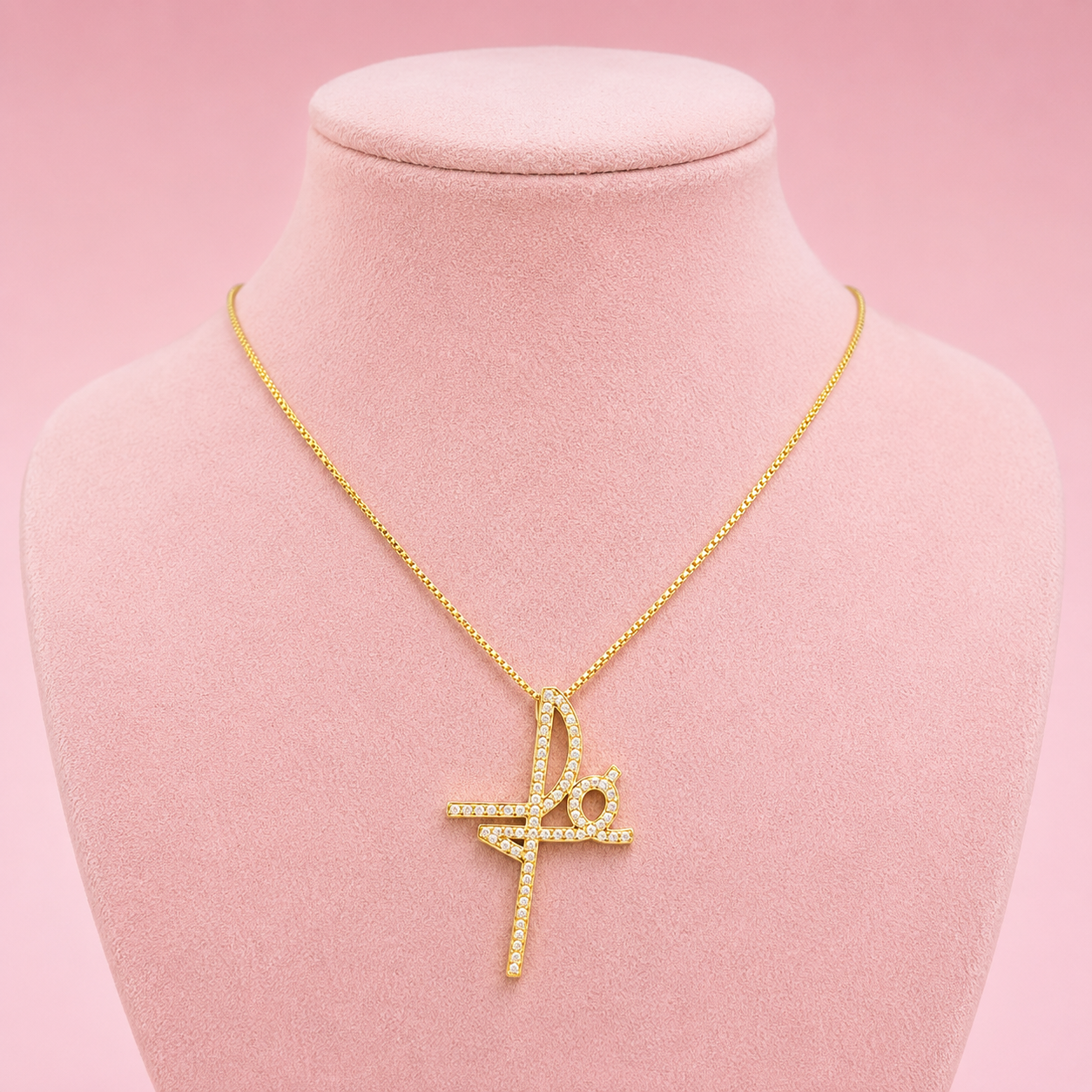 Fe Necklace