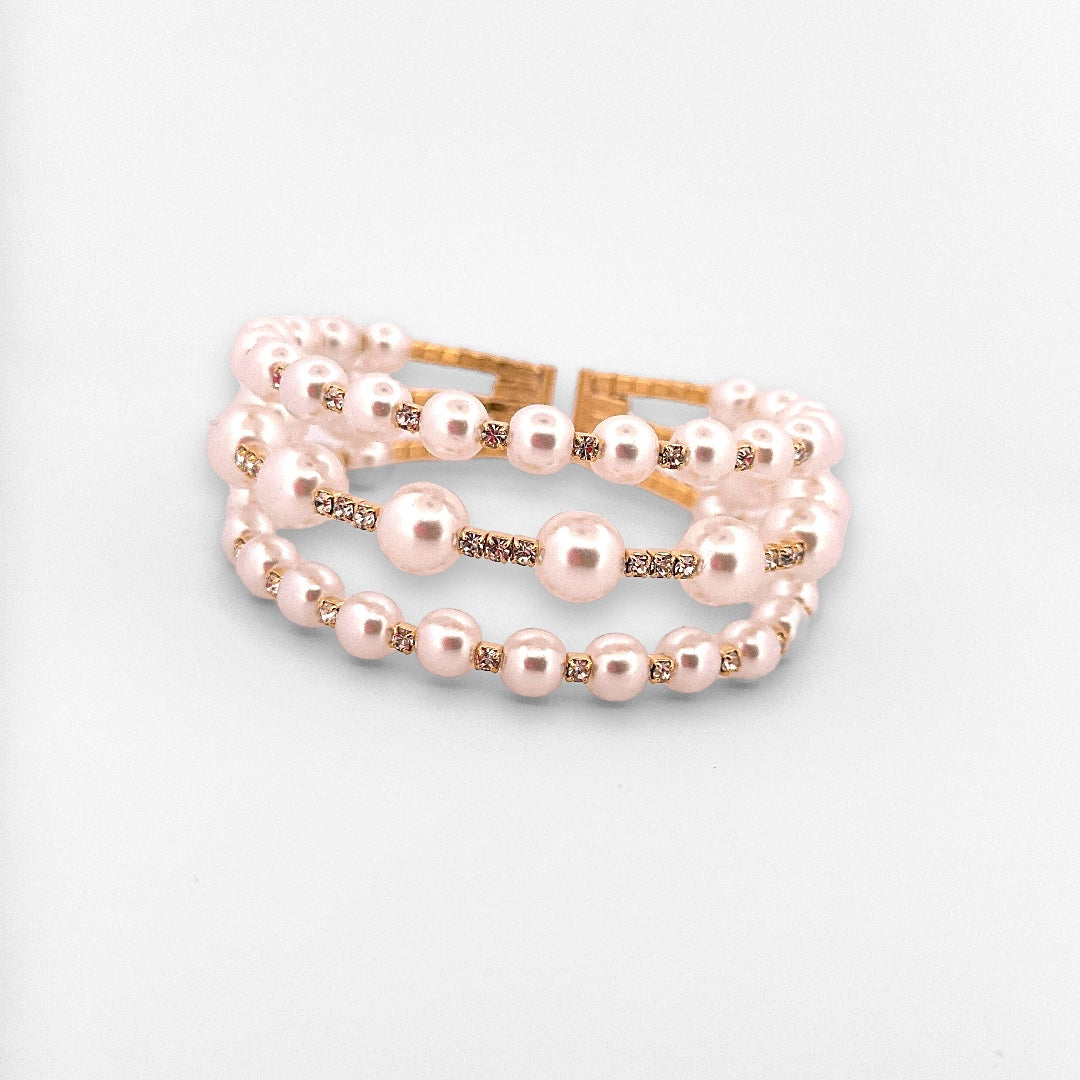 Pearls and White Crystals Bracelet
