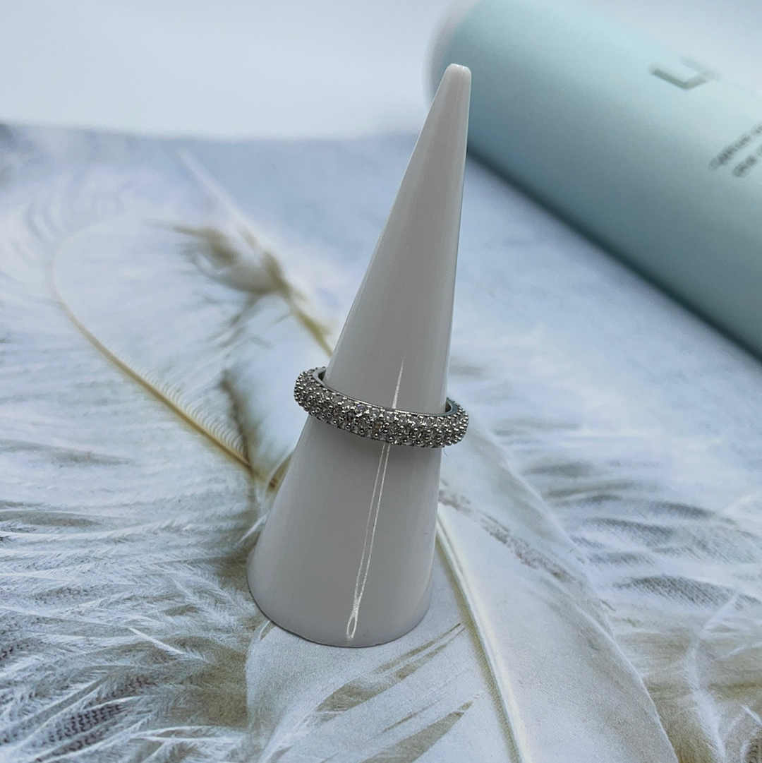 Diamond Glow Ring Stack