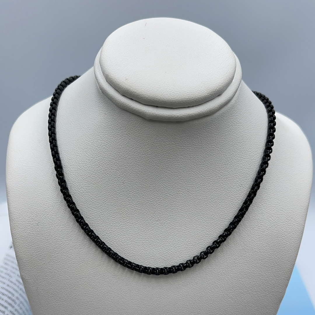 Cable Color Necklace