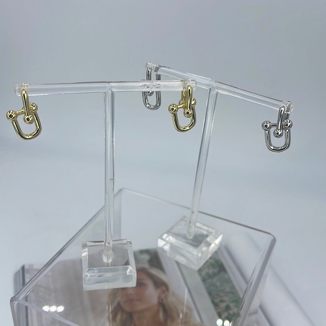Old Chain Hoops