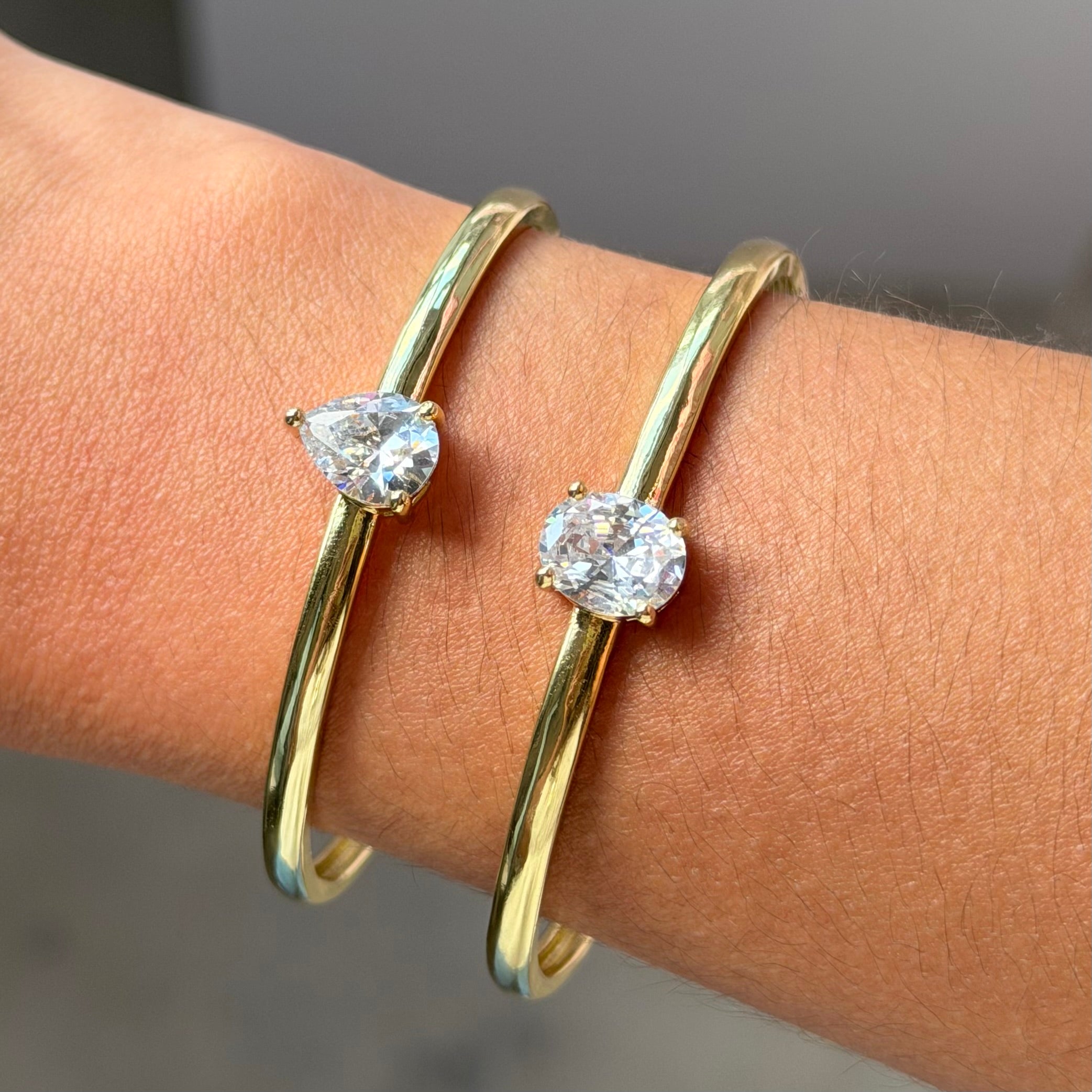 Luxe Radiance Crystal Cuff