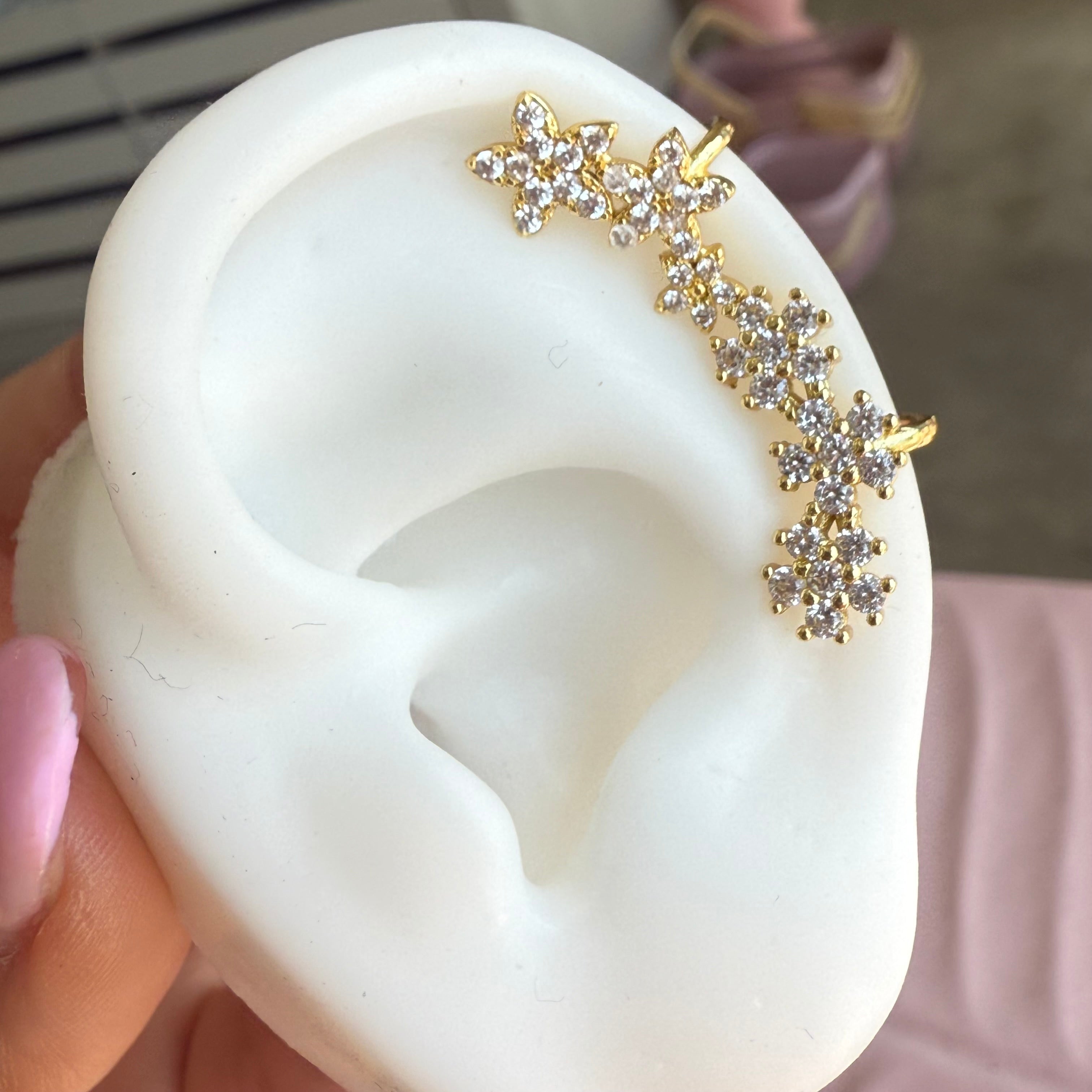 Layer Flowers Earcuff