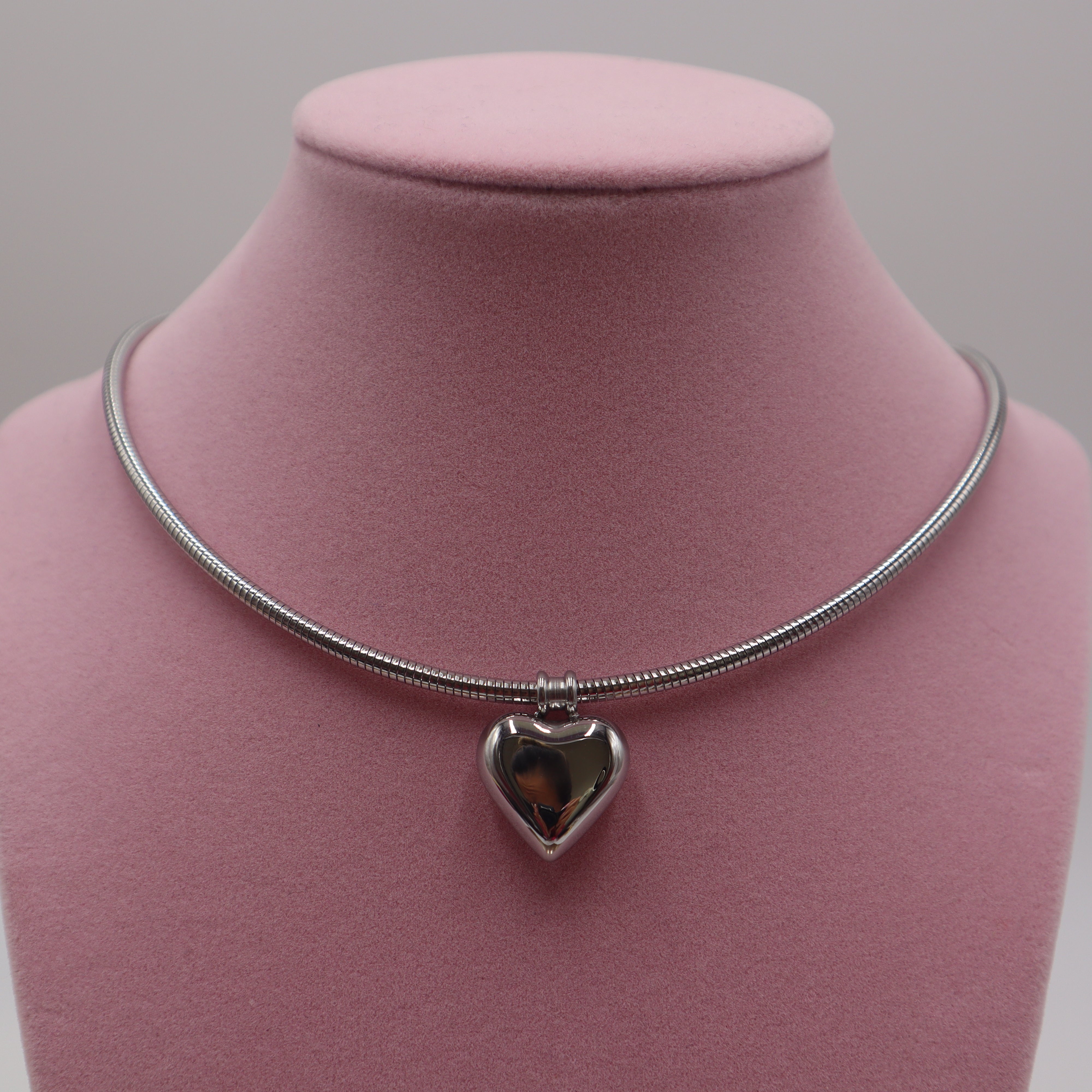 Hard Cable Heart Necklace