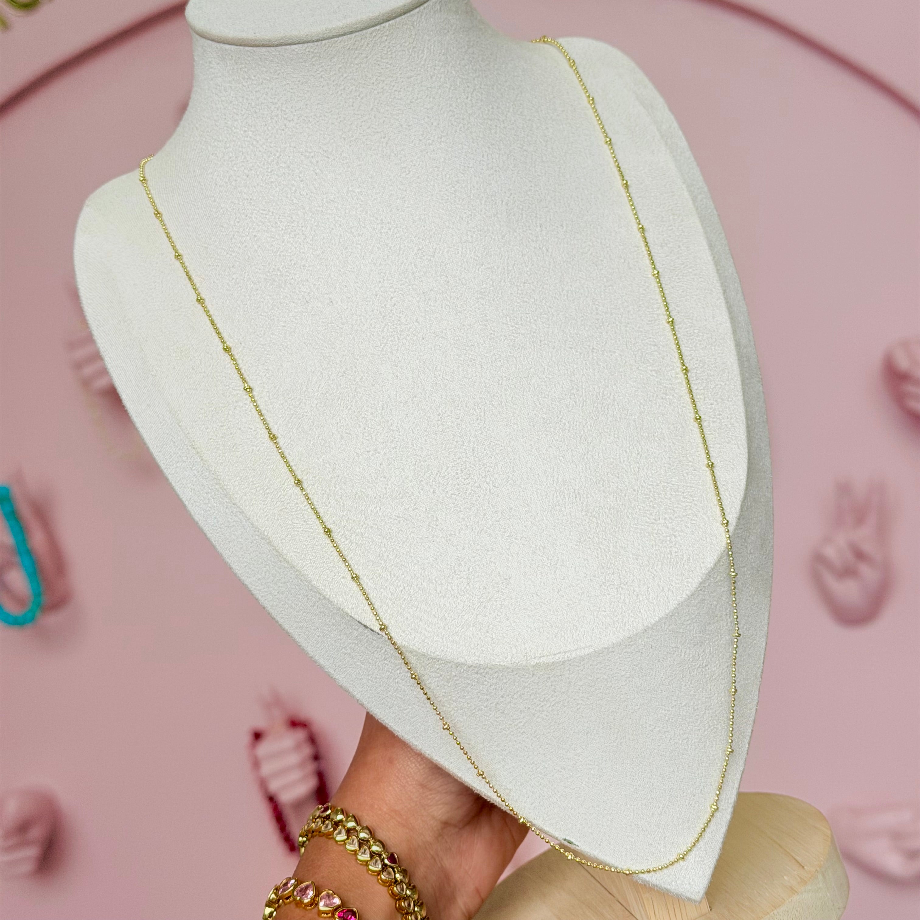 Signature Long Chain Collection