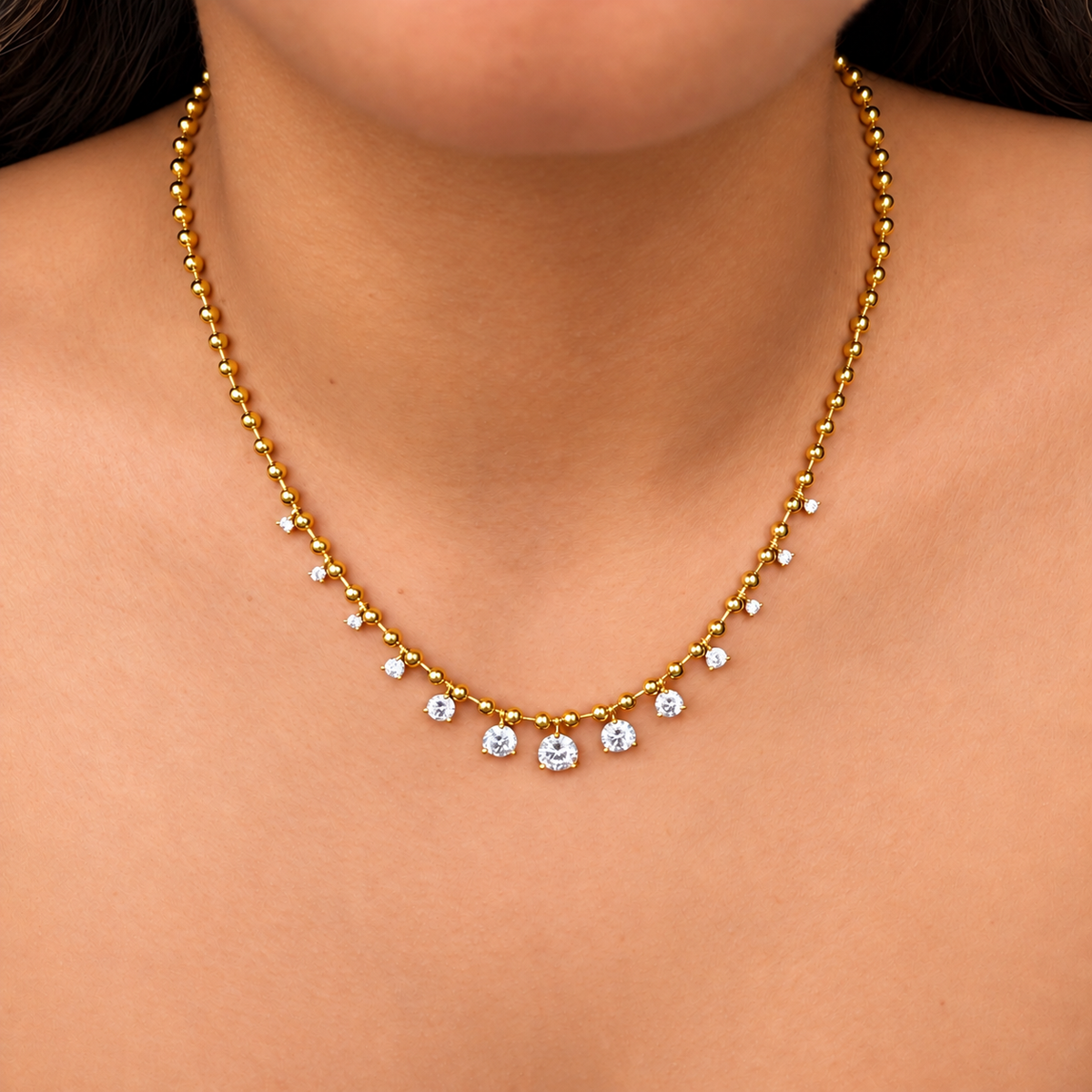 Dainty Diamonds Necklace
