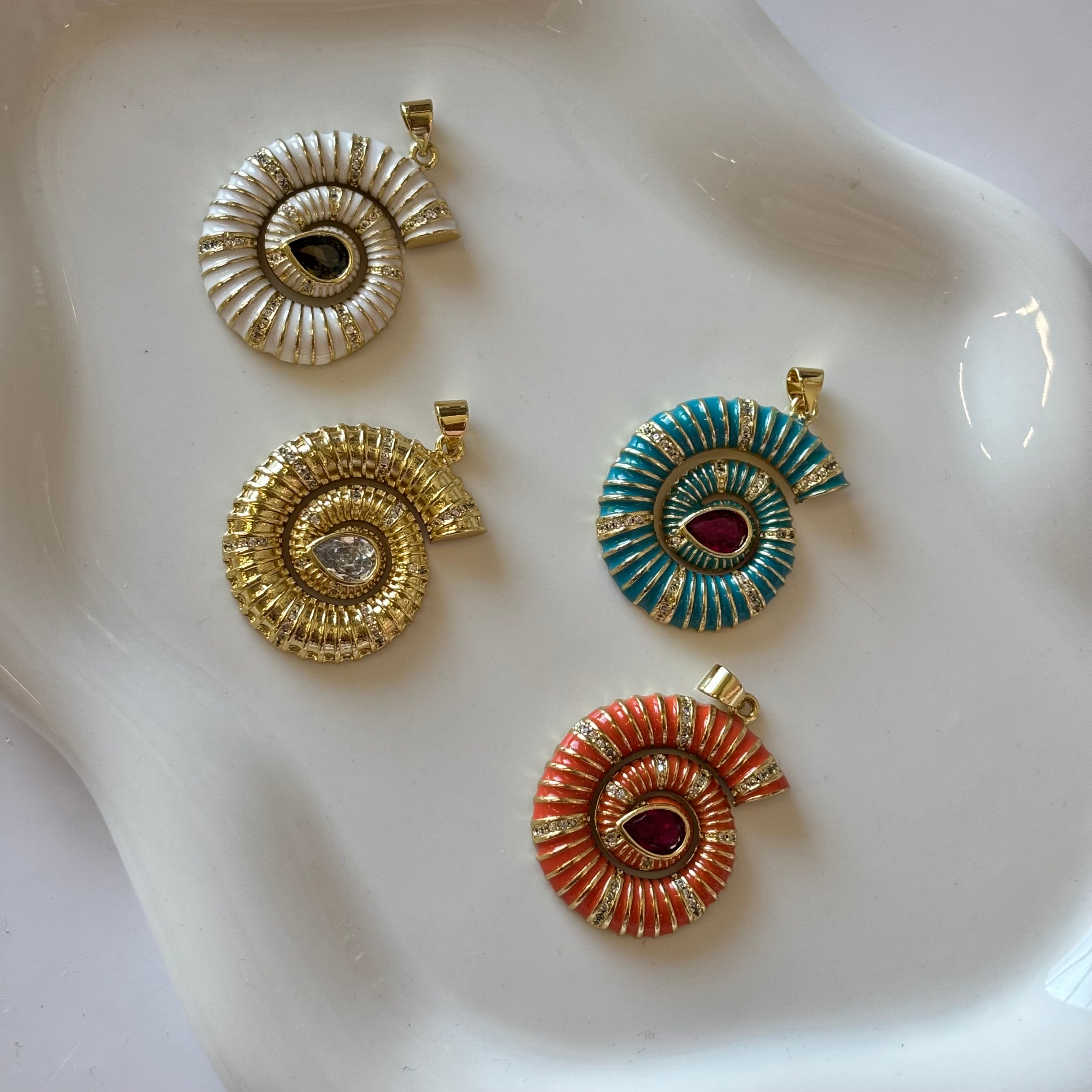 Snail Charms Edition