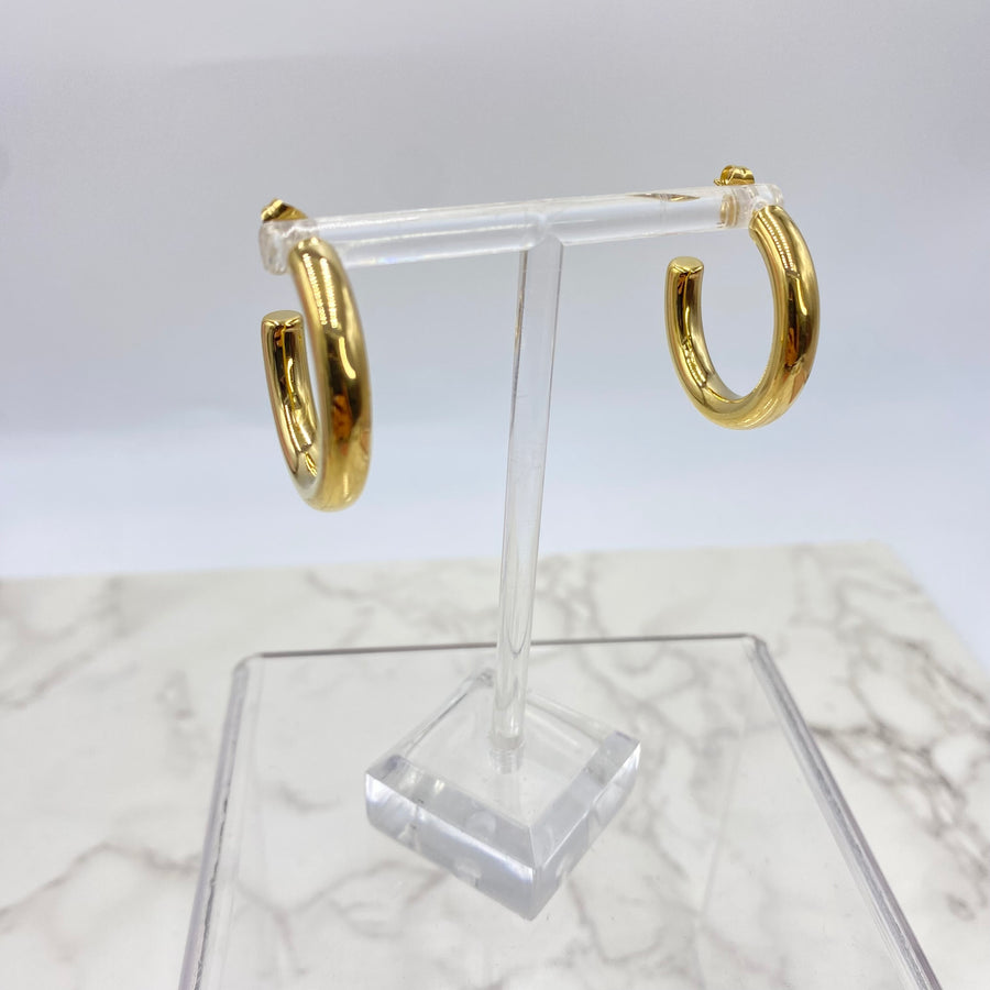 Basic Chunky Gold Hoops