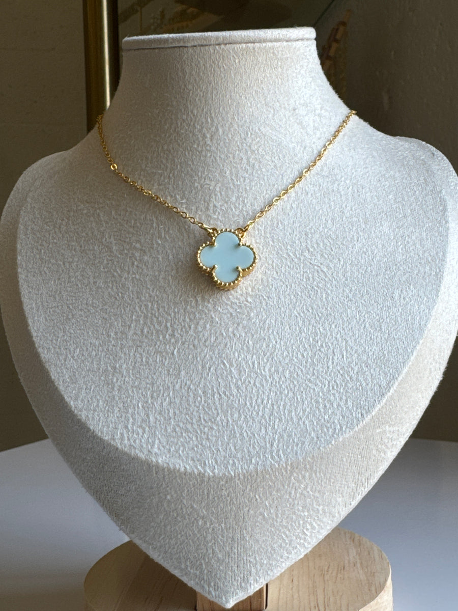 Single Clover Necklace