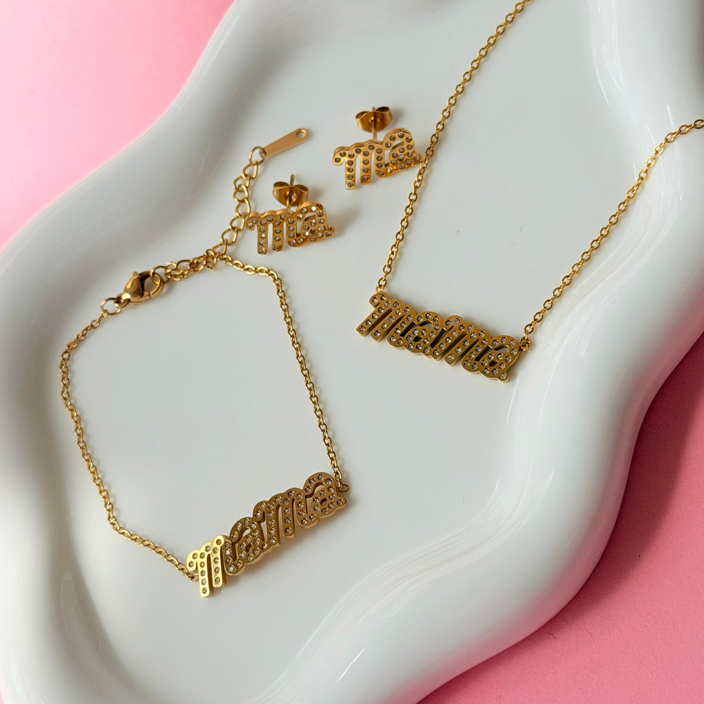 Mom Timeless Collection