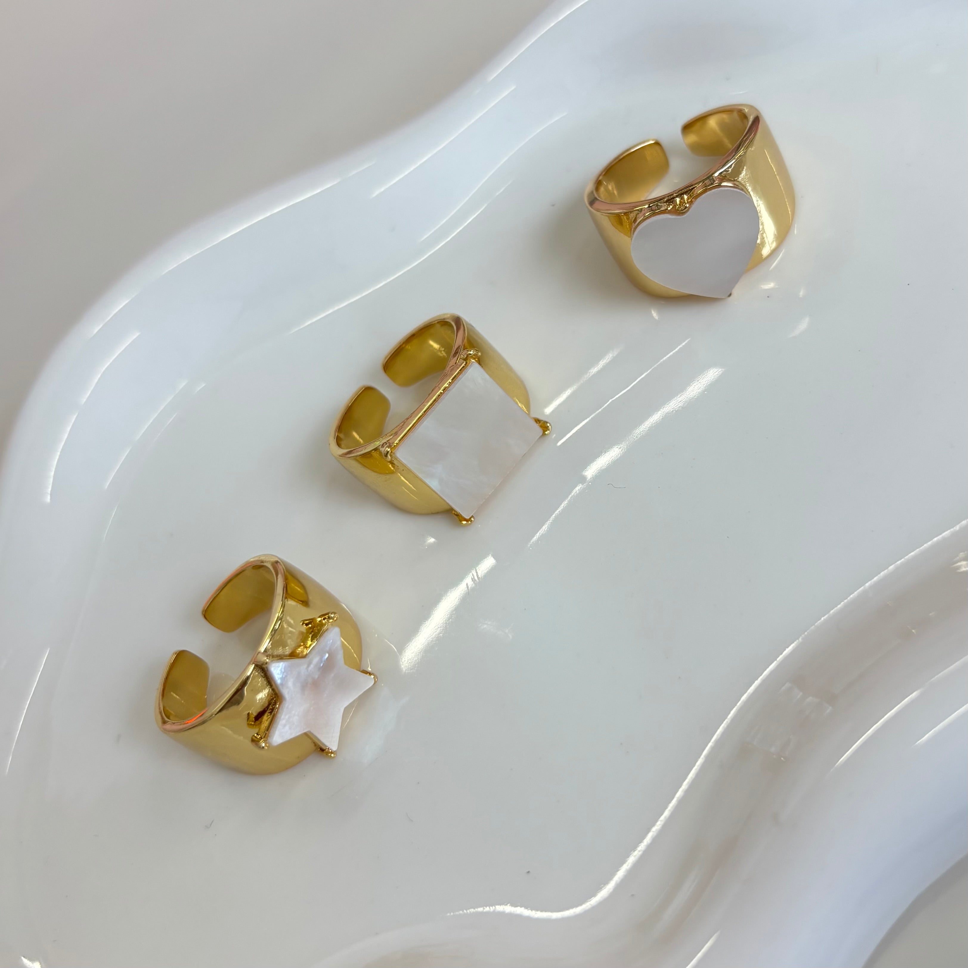 Nacar Shapes Ring