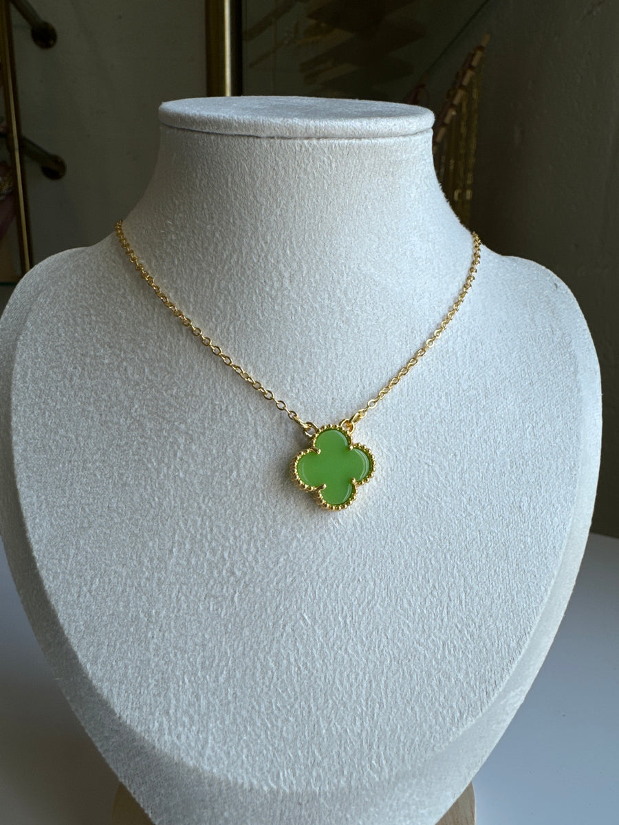 Single Clover Necklace