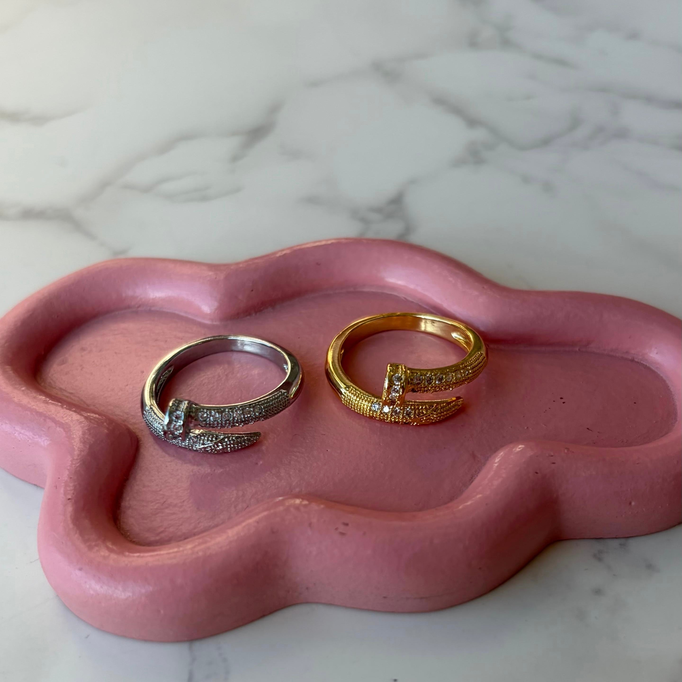 Nail Luxe Ring