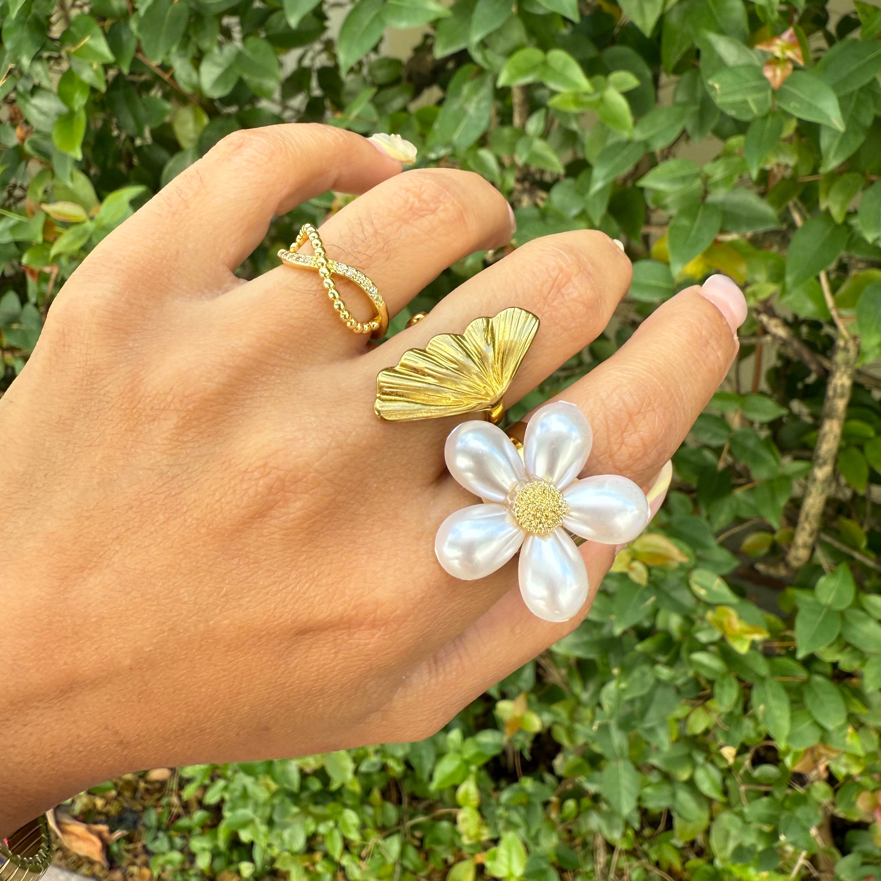 Flower Pearl Ring