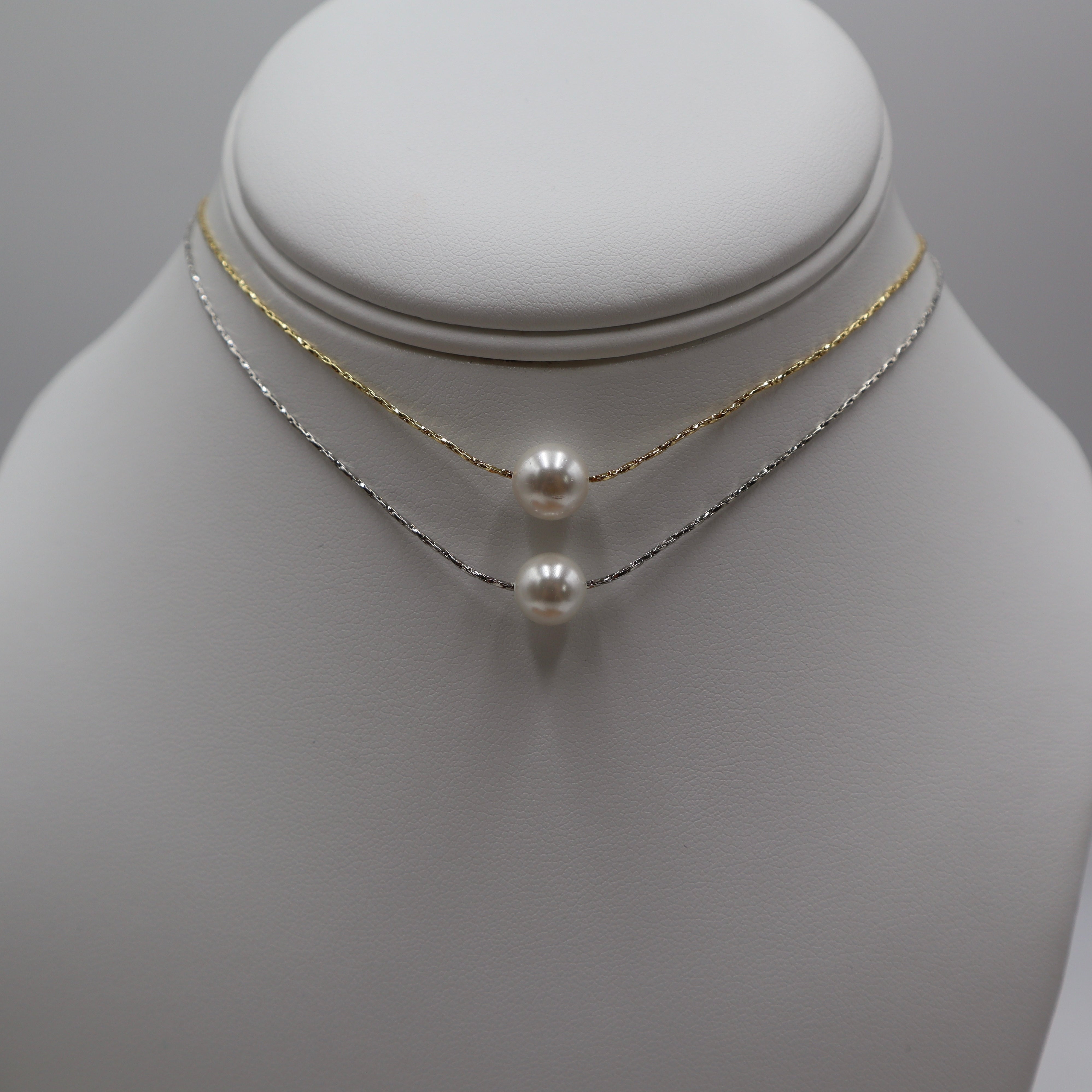 Simple Pearl Necklace