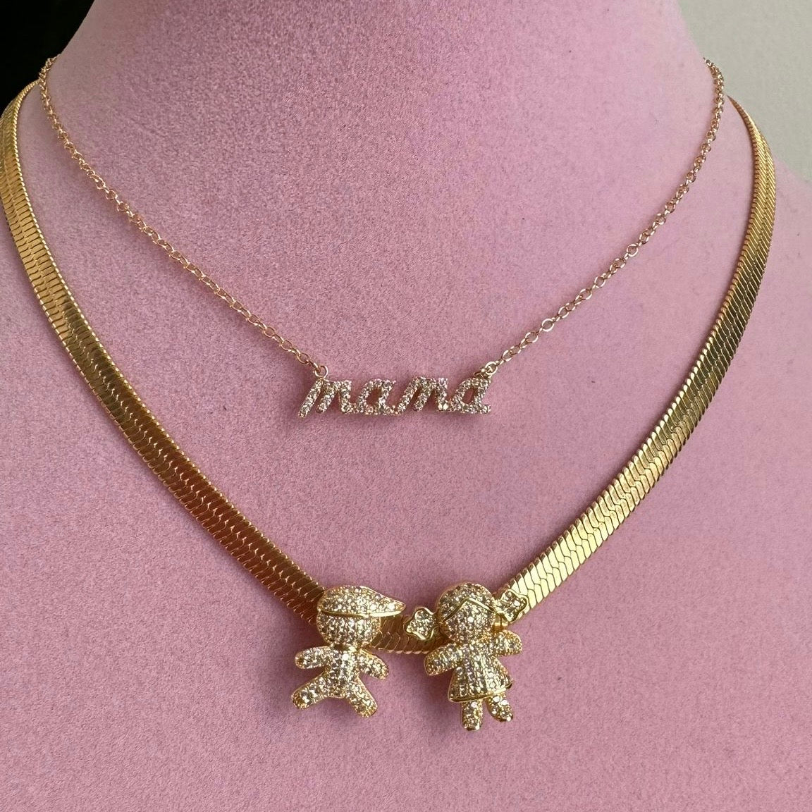 Mama Cursive Full Zirconium Necklace