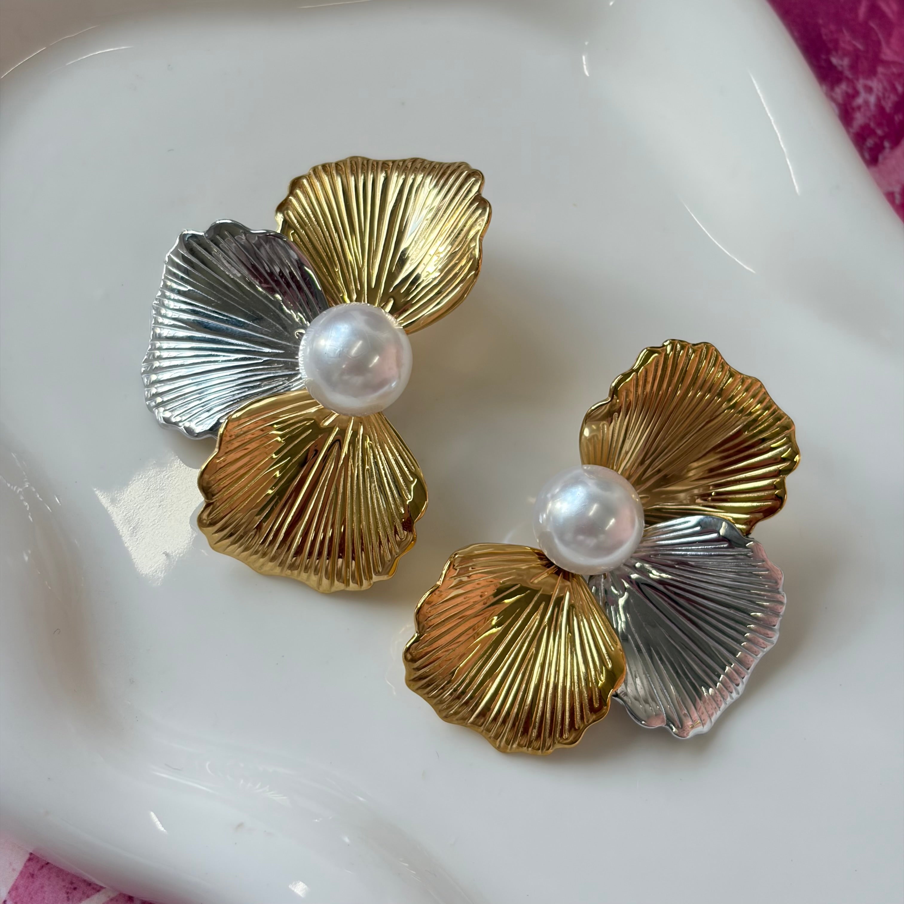 Two Tone Flower Earrings
