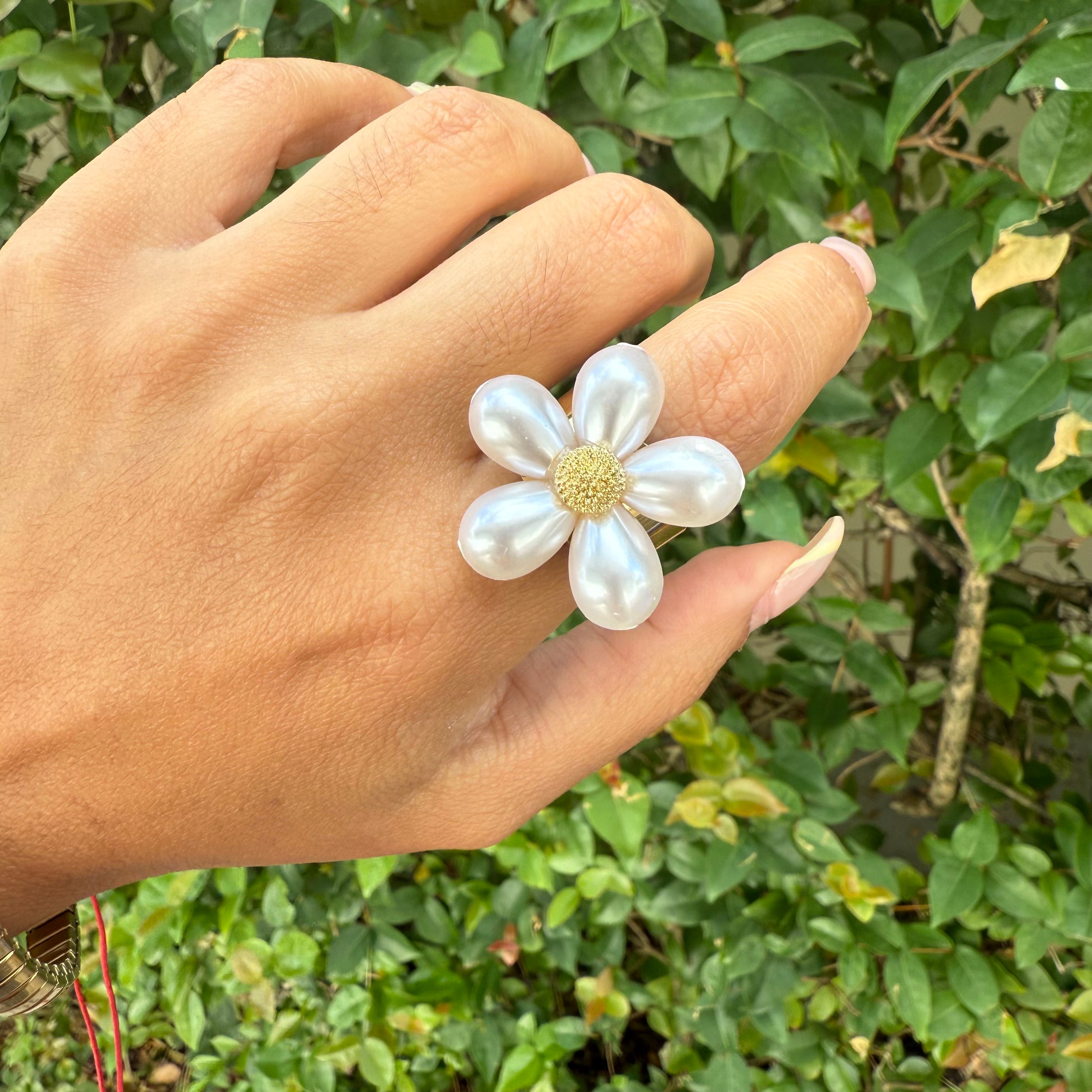 Flower Pearl Ring