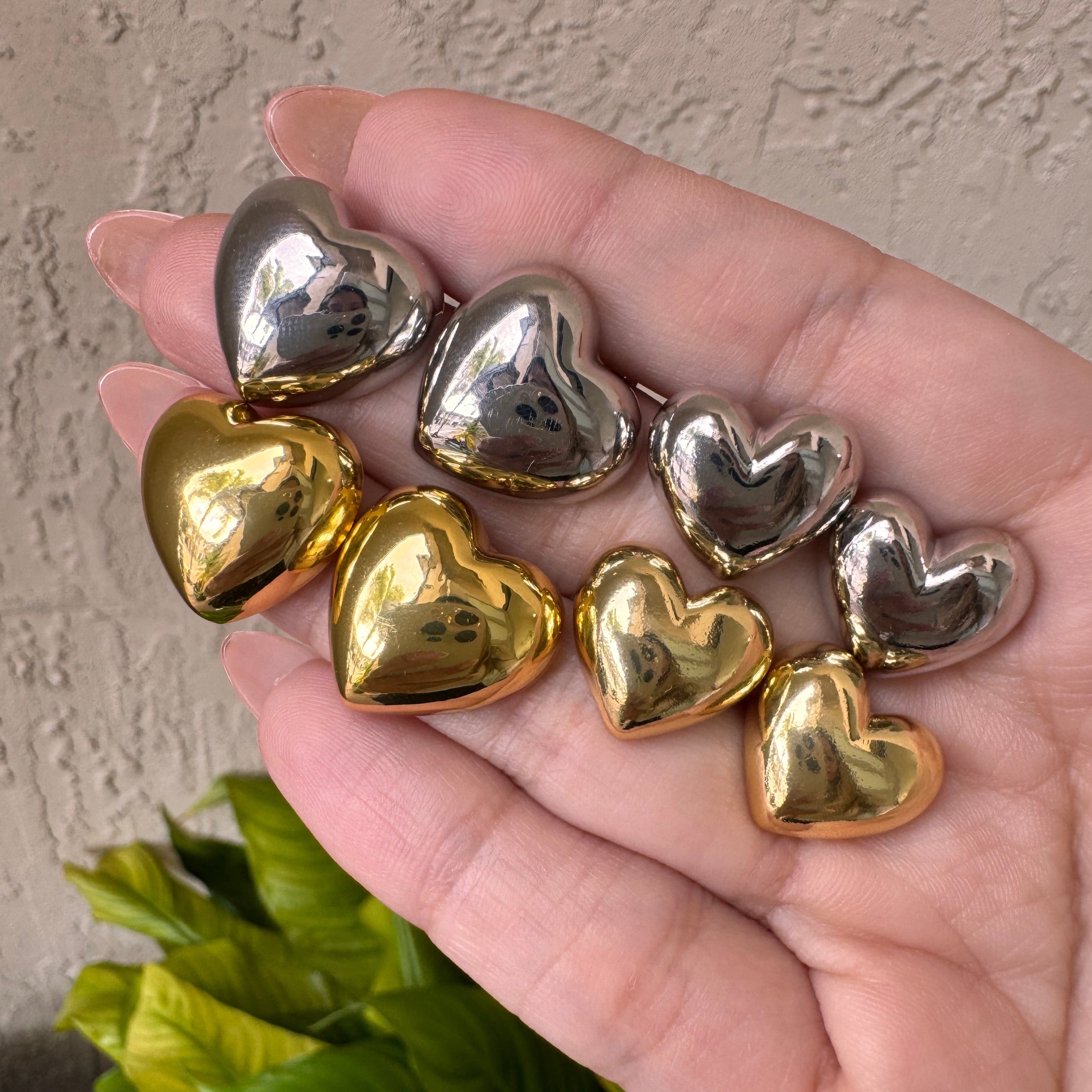 Chunky Curve Hearts Earrings