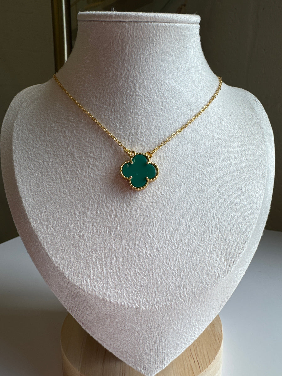 Single Clover Necklace