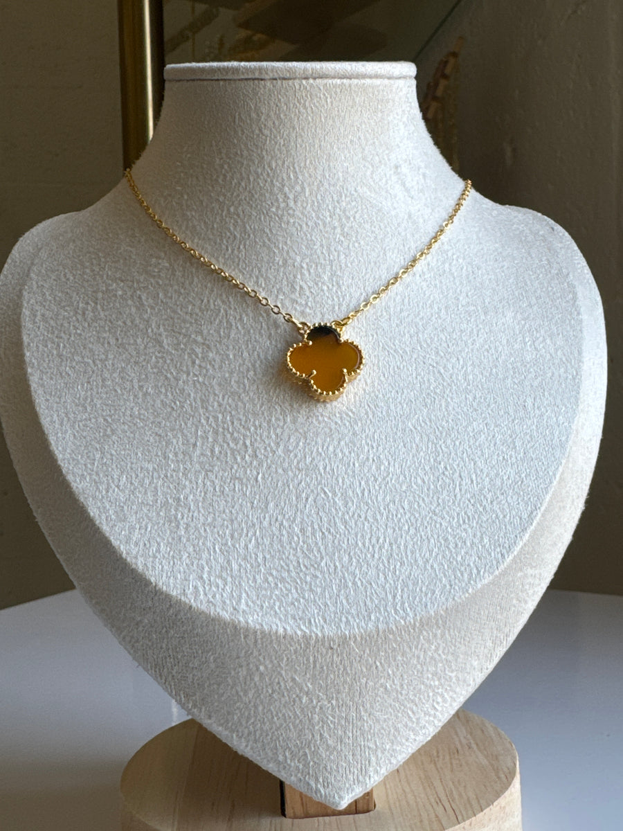 Single Clover Necklace