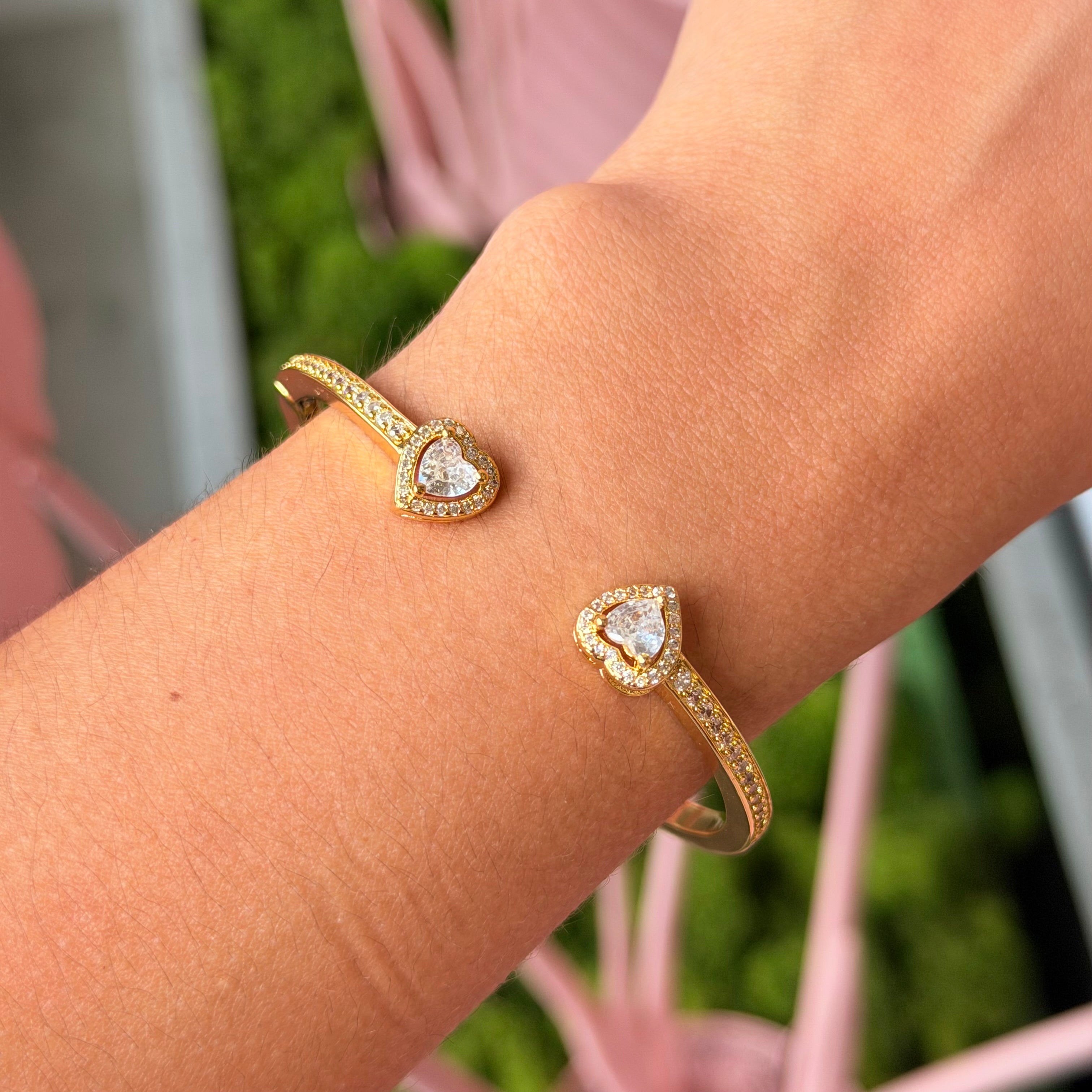 Golden Twin Heart Cuff