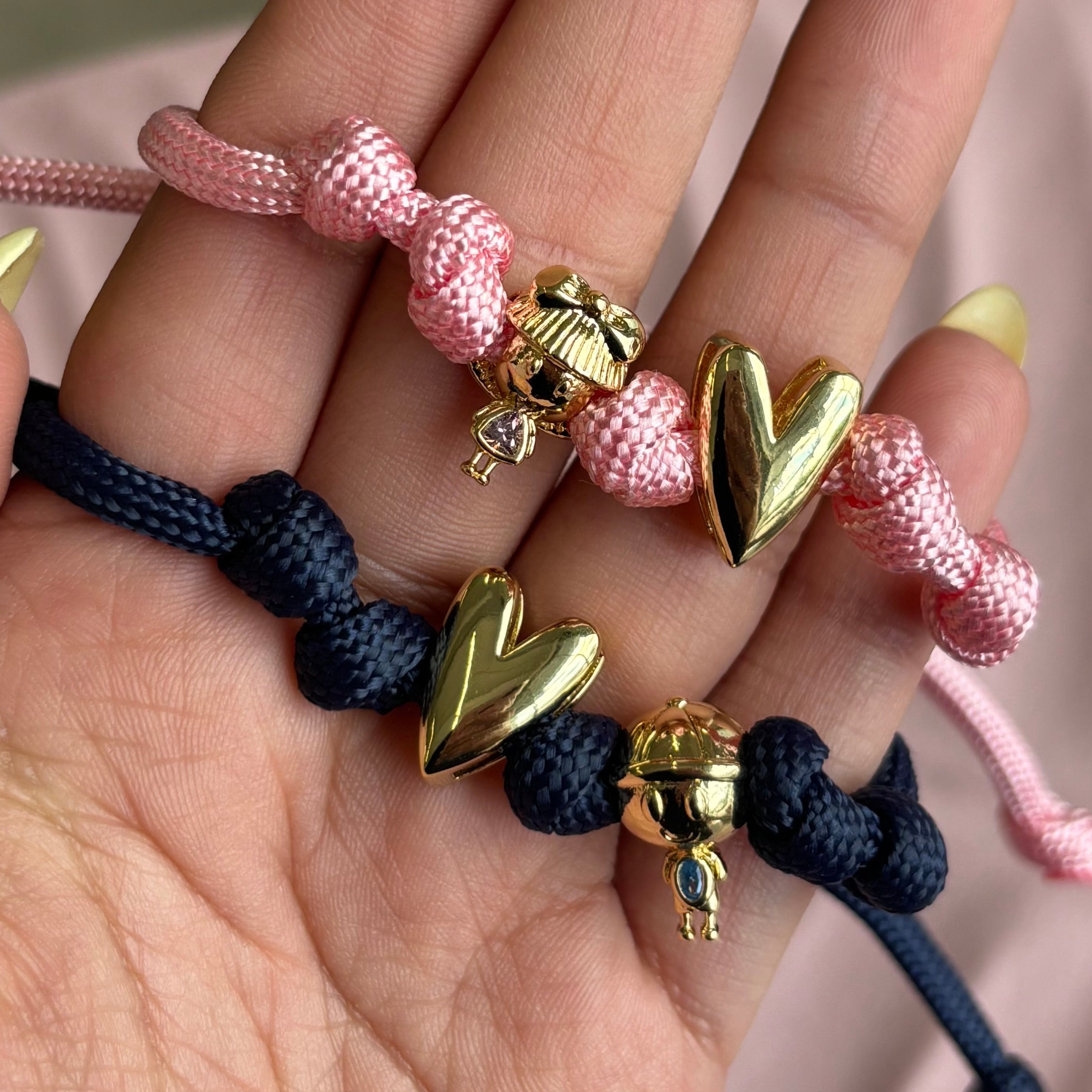 Mama's Littles Thread Bracelet