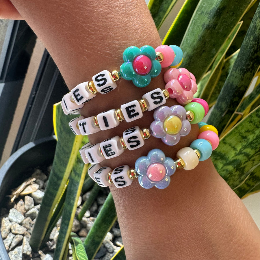 Rainbow Besties Beads Bracelet