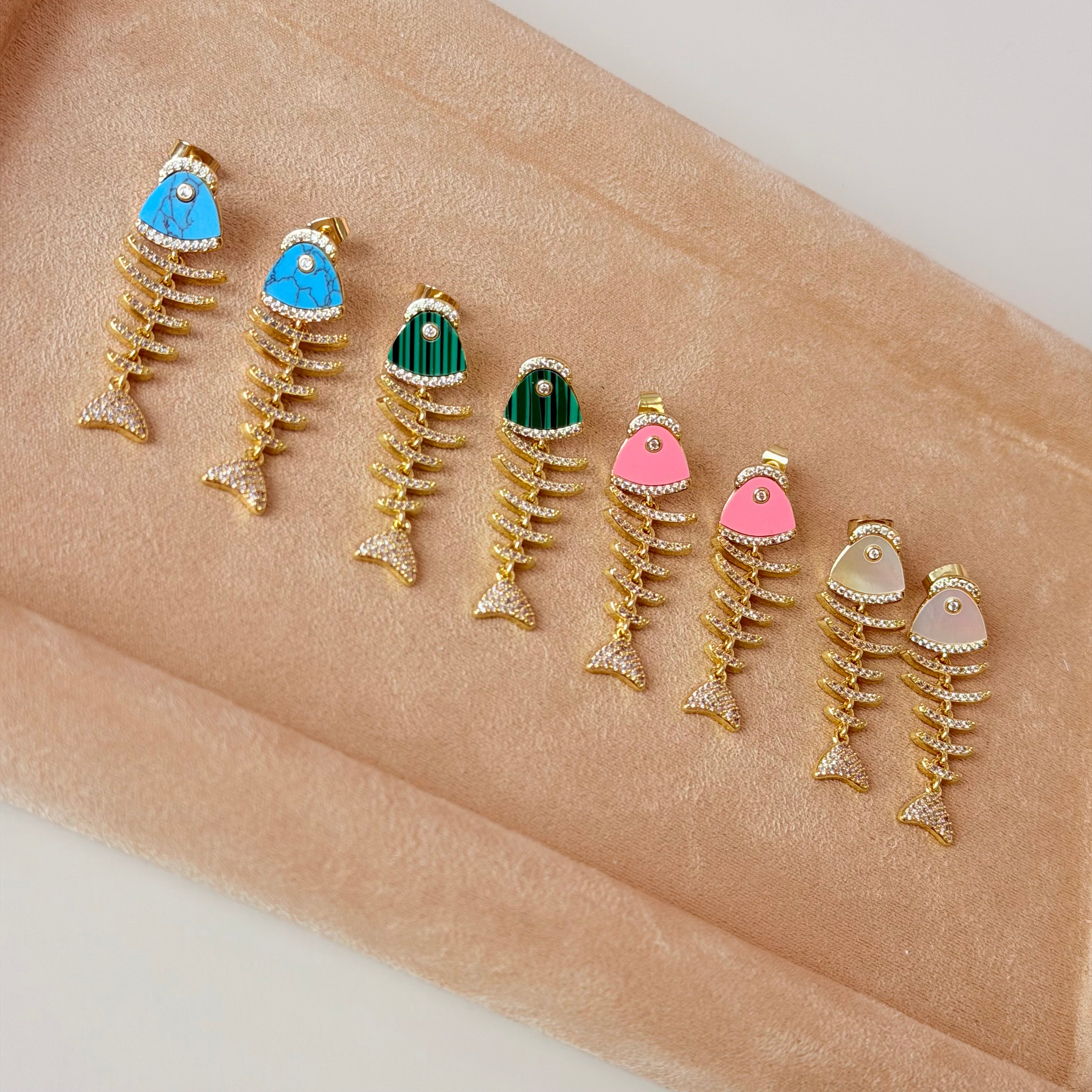 Isla Fishbone Earrings