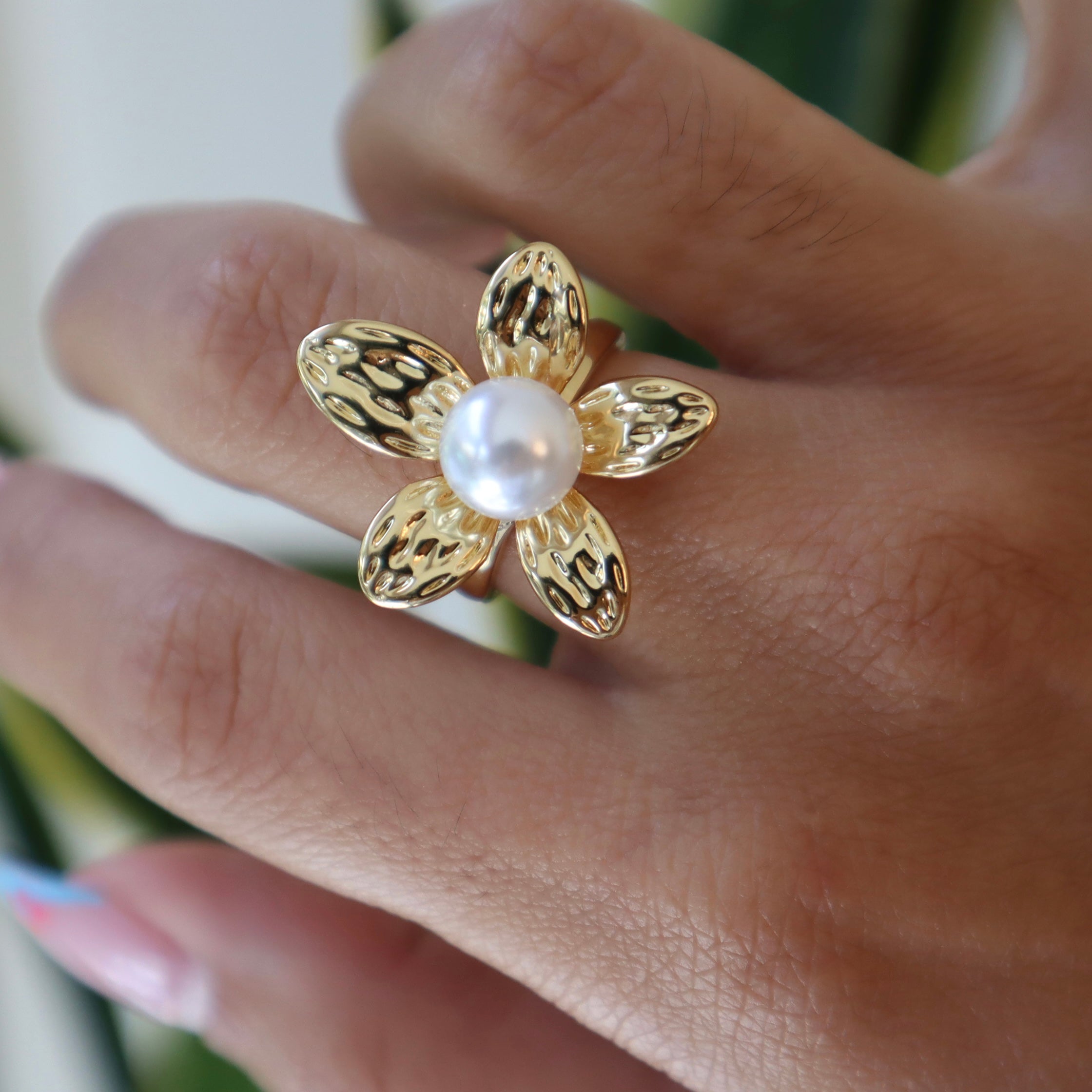 Flower Pearl Ring