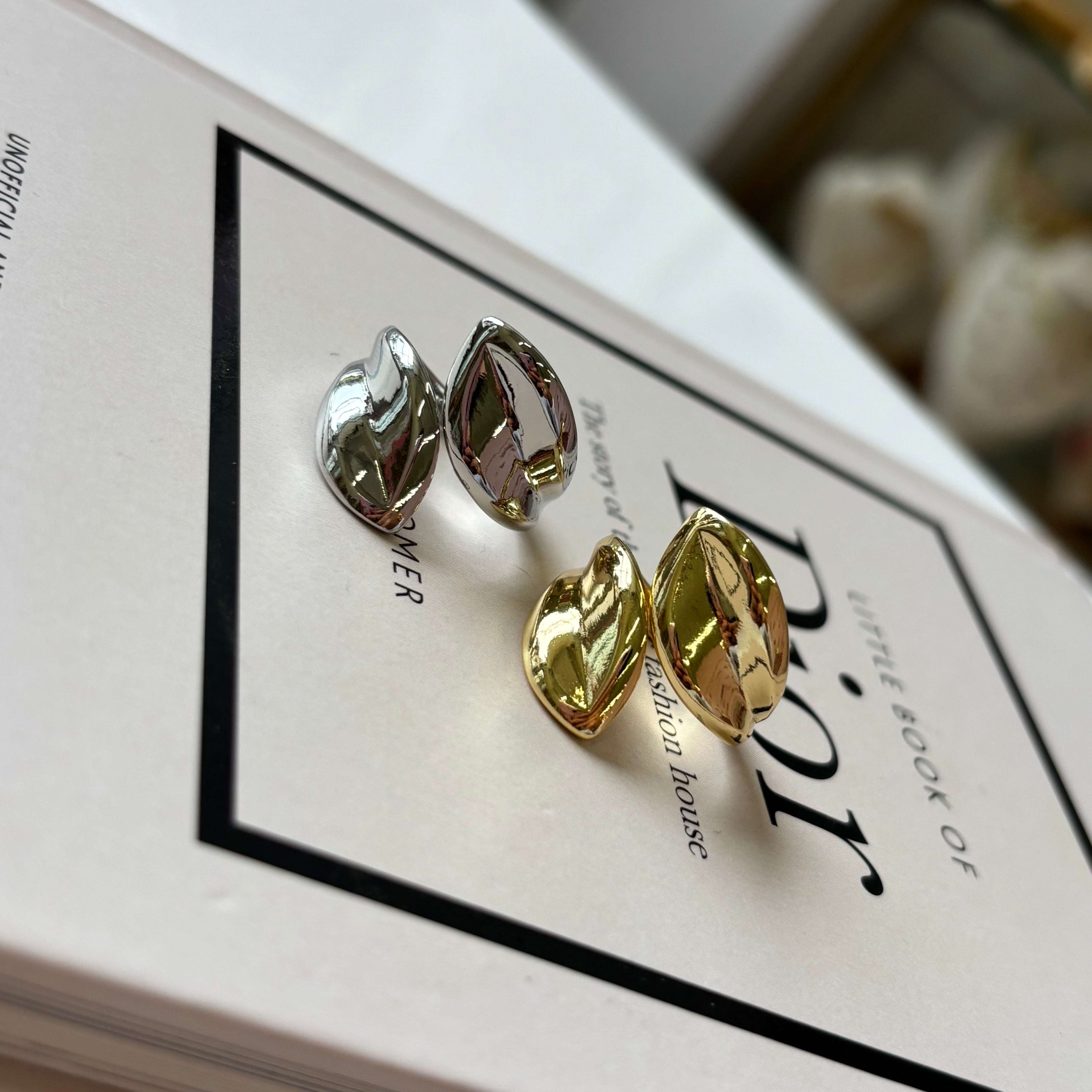 Golden Leaves Rings