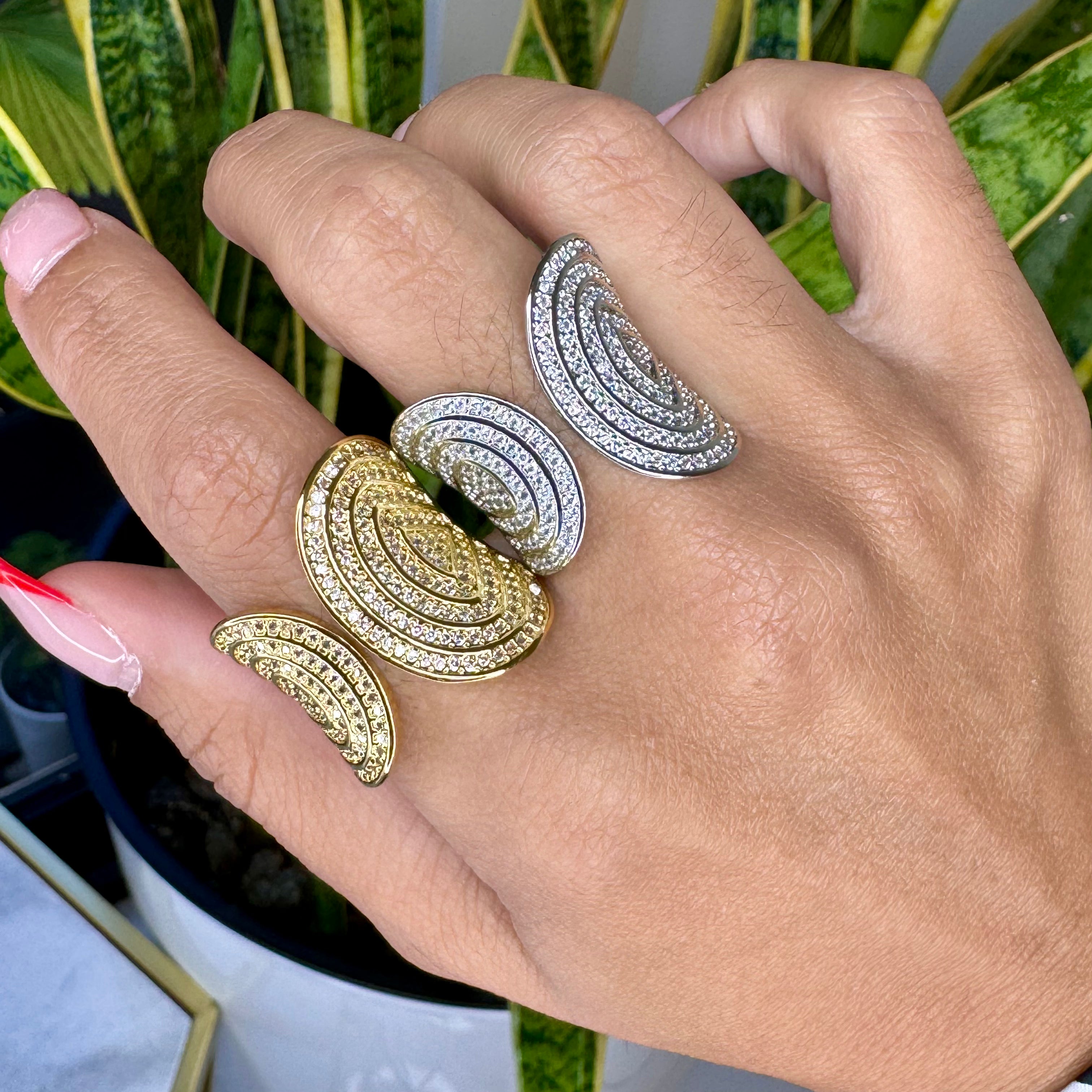 Elegant Espiral Ring