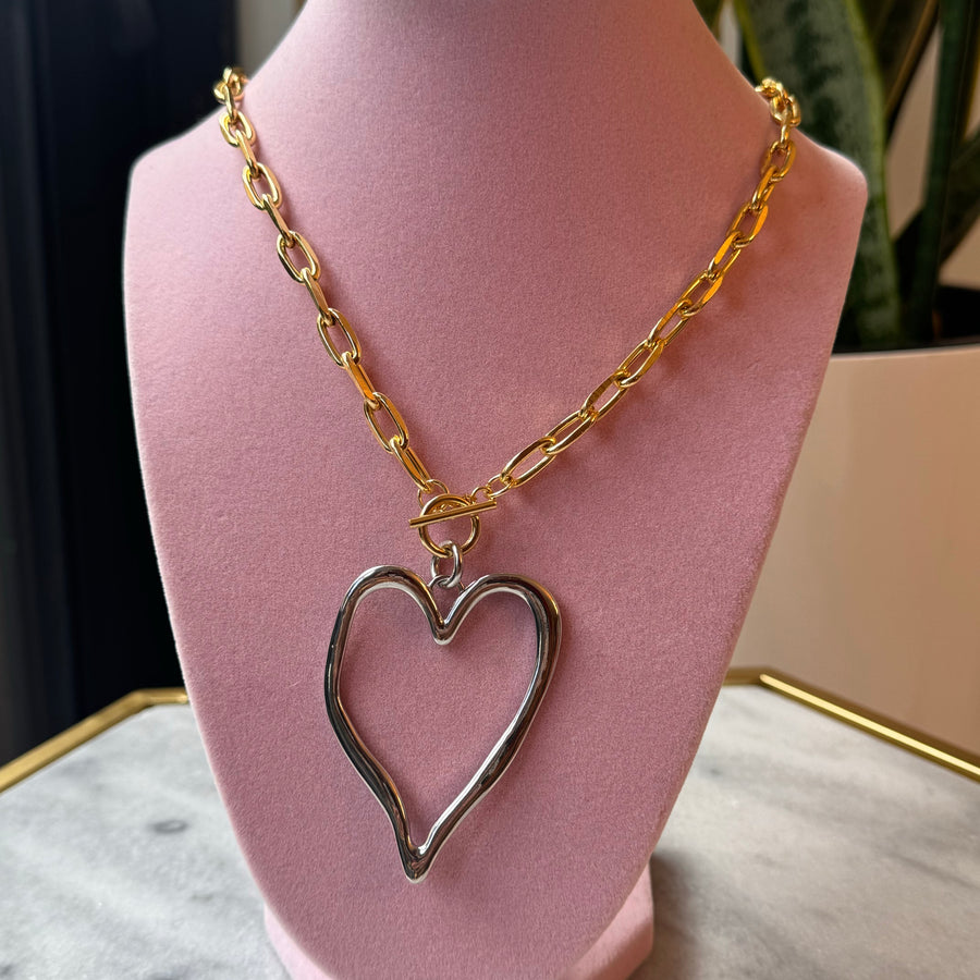 Irregular Heart Paper Clip Necklace