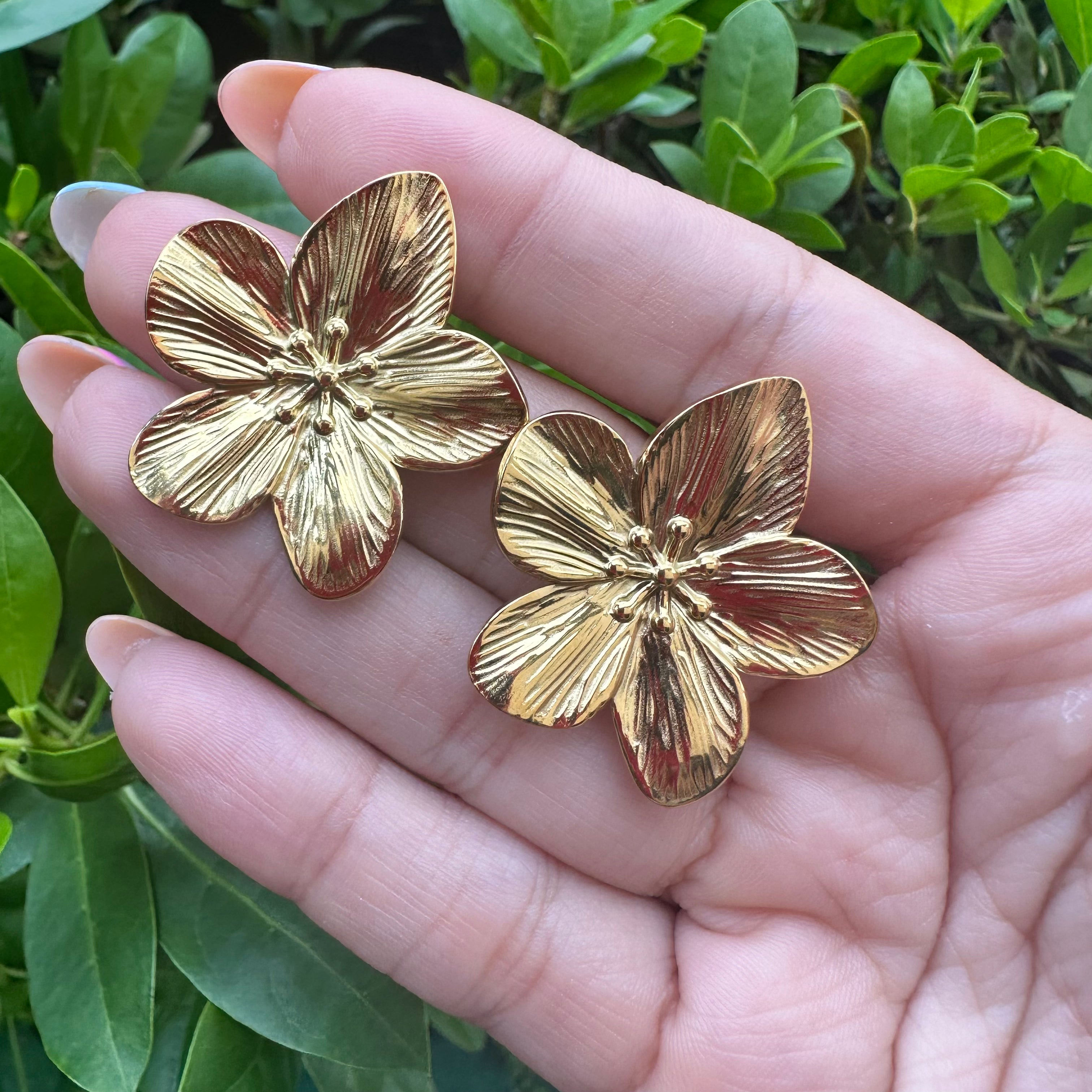 Gold Flower Earrings