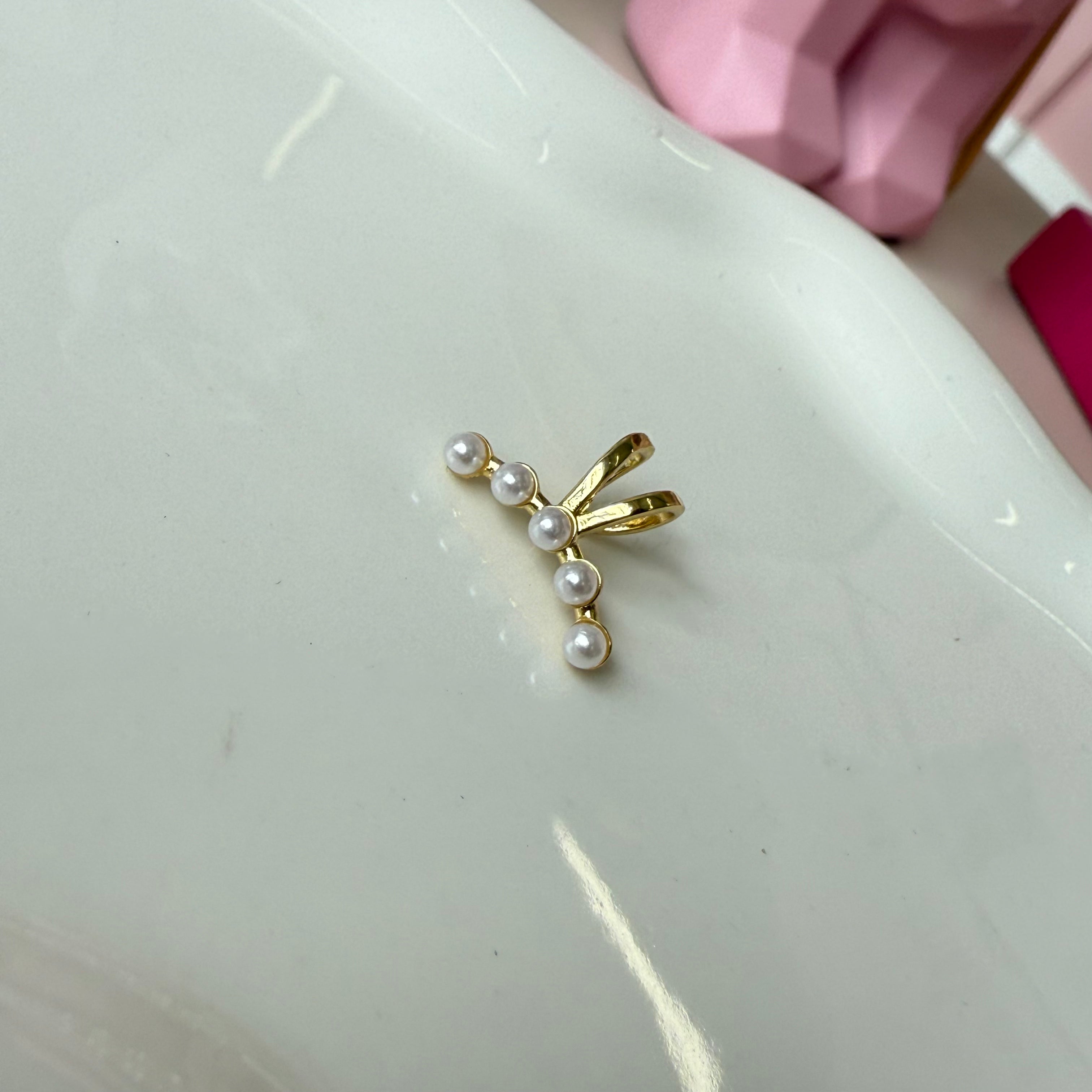Pearl Orbit Earcuff