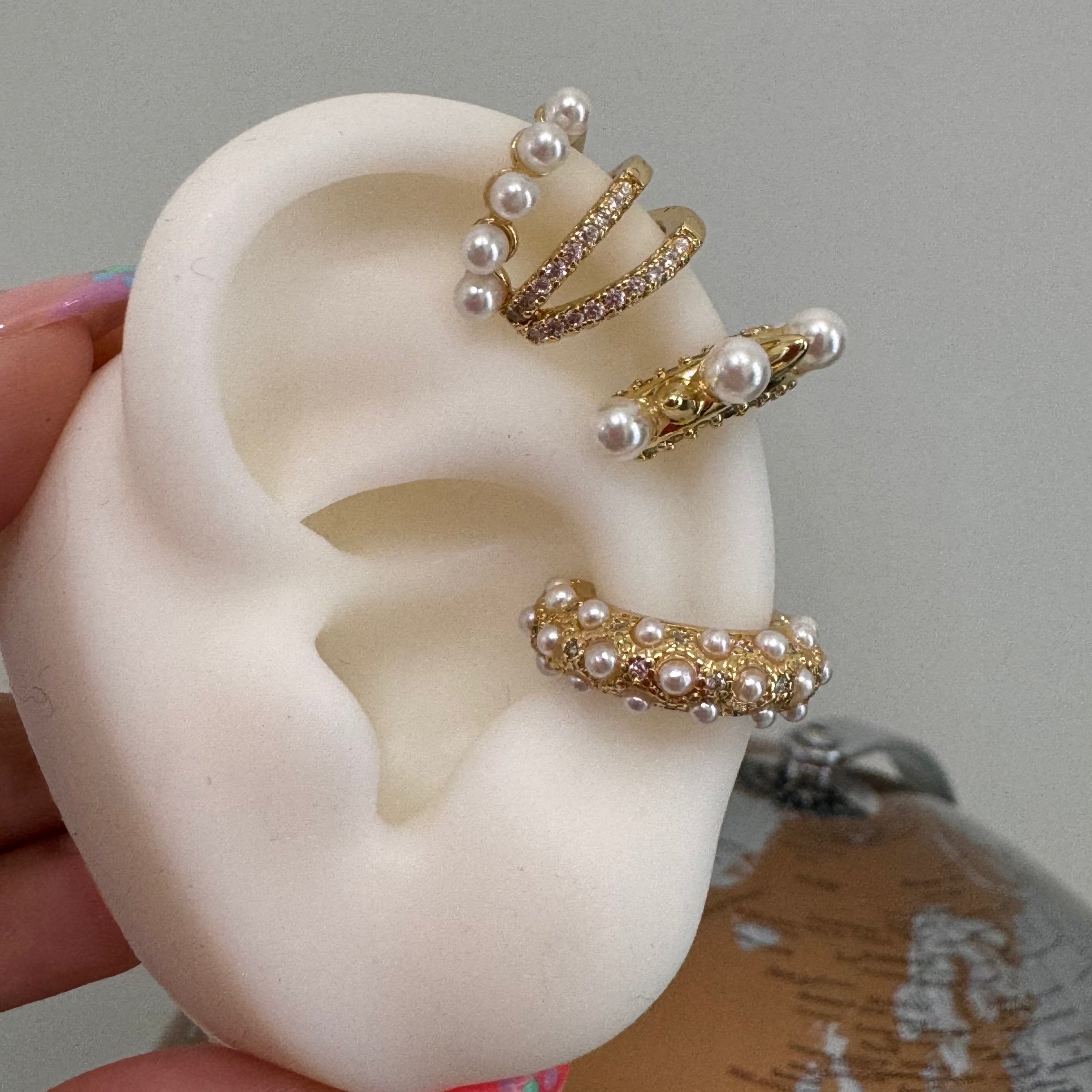 Zirconium Pearl Earcuff