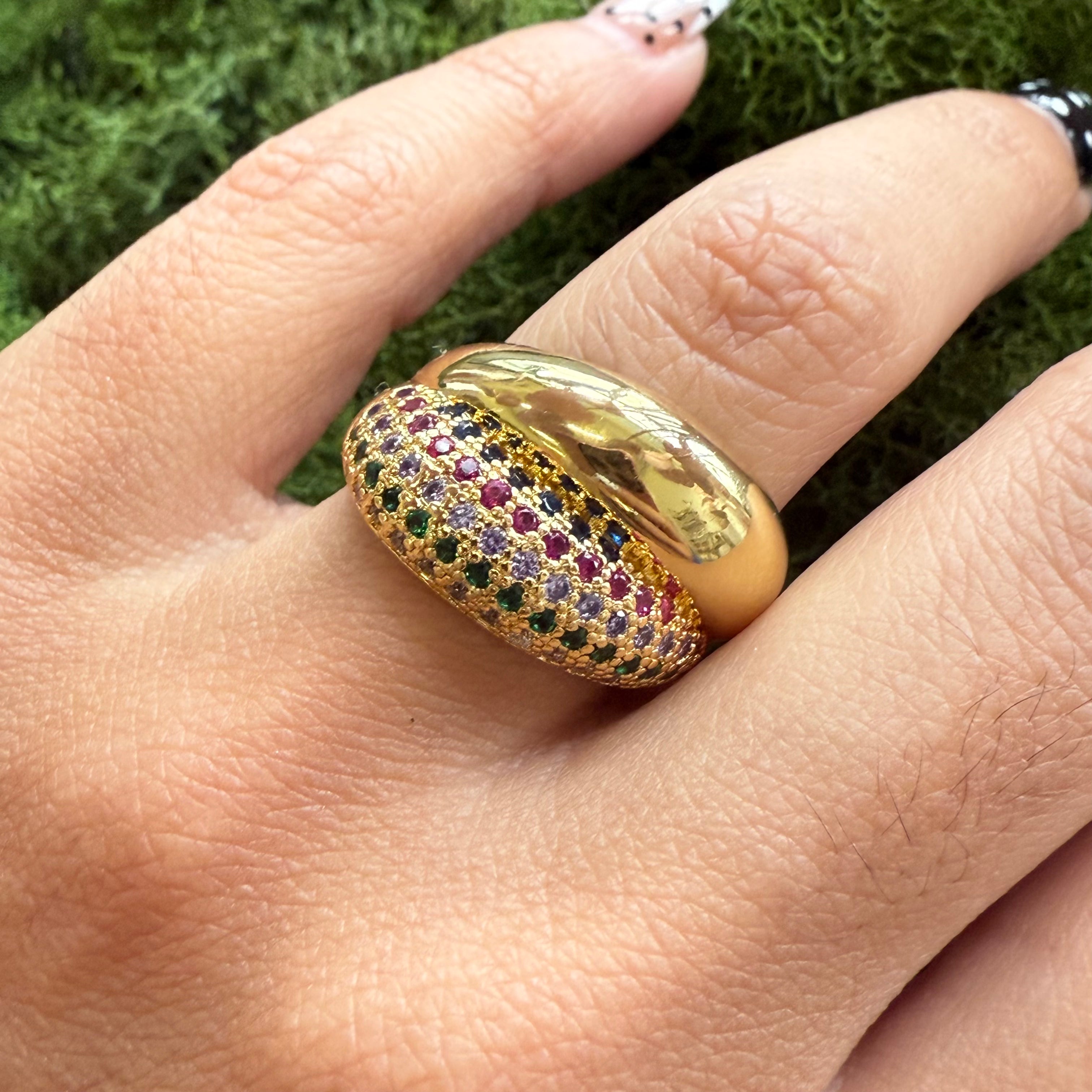 Hearts Color Crystal Ring