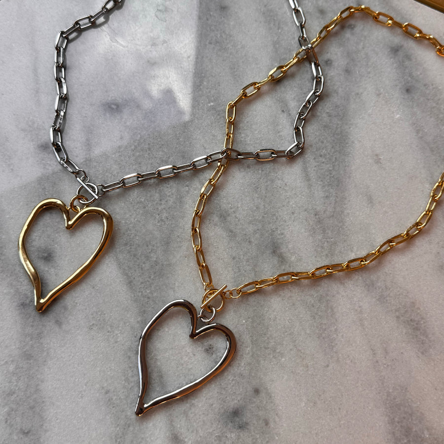 Irregular Heart Paper Clip Necklace